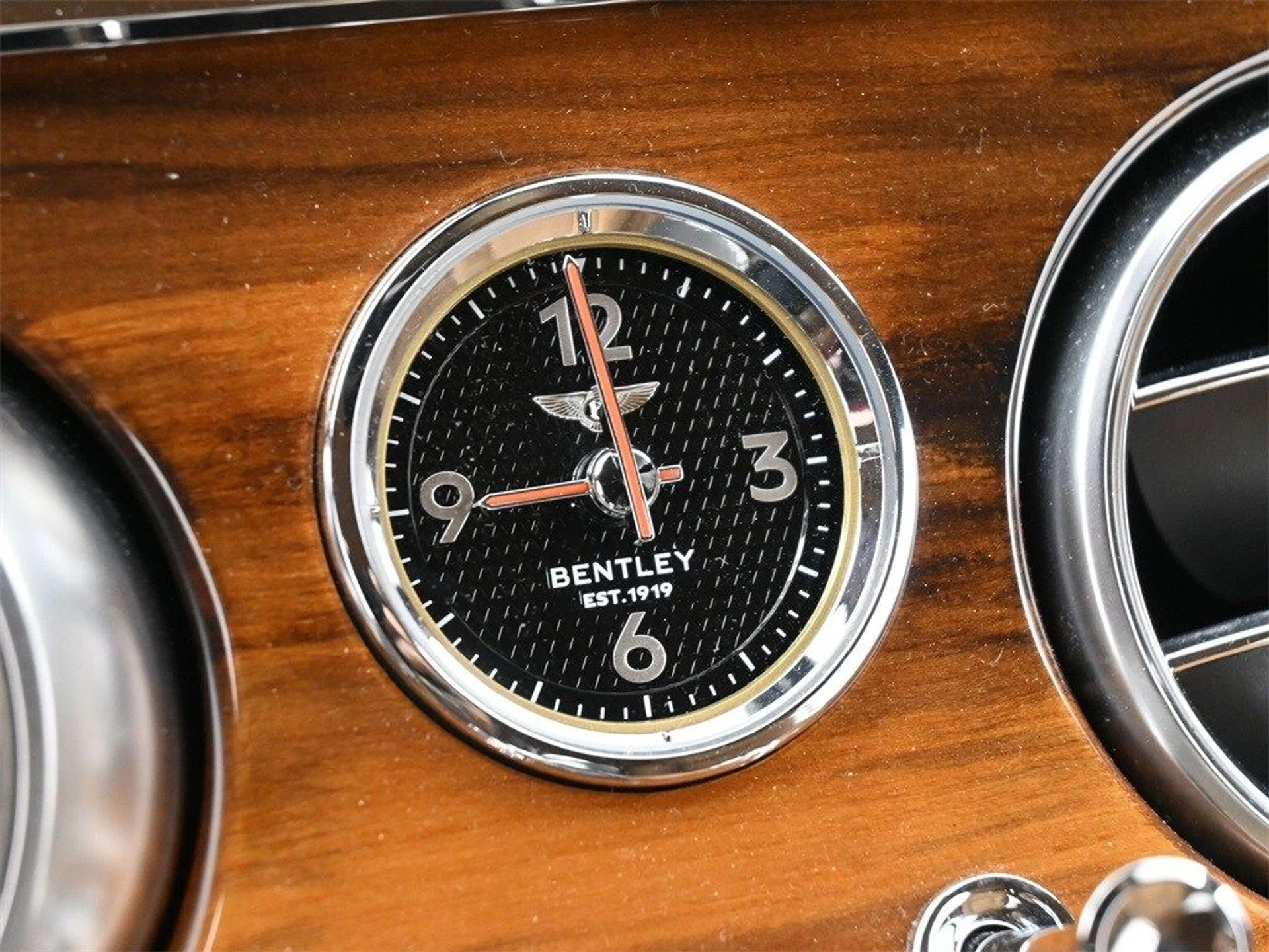 mph022_470986122_70e36d1d570fe550922ba832c3b22451x_199b3a6c0f