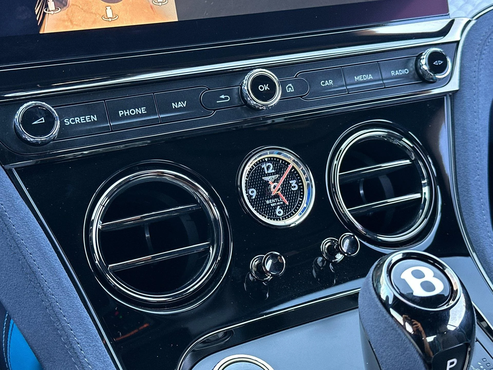 mph022_471027256_New_2025_Bentley_Continental_GT_GT_Speed_1760604283_89763f88d1