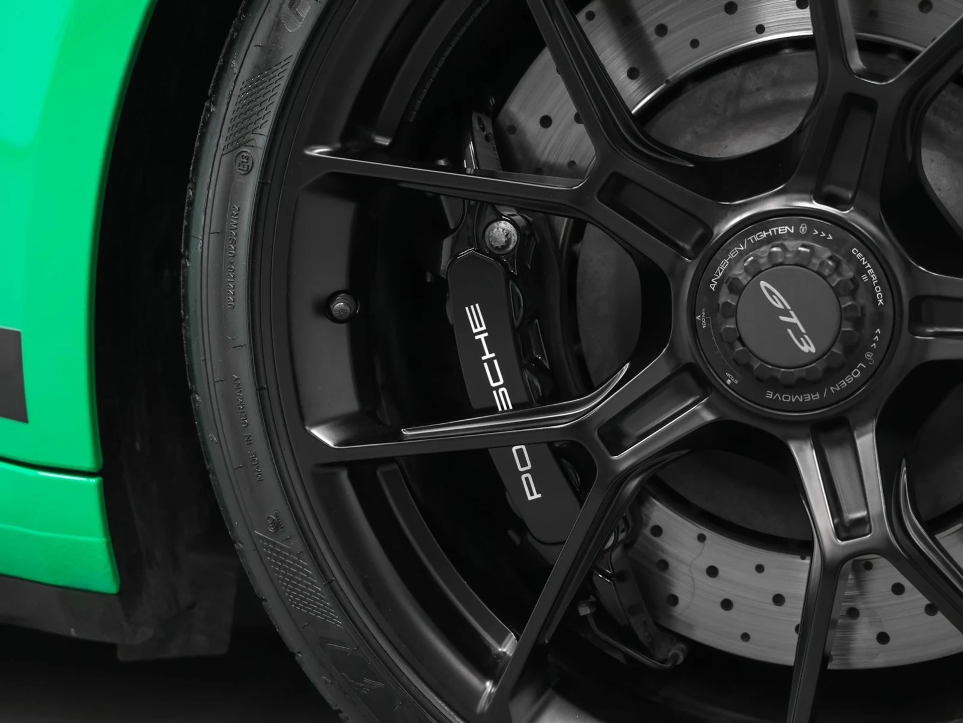 mph022_471304817_23_038e121971