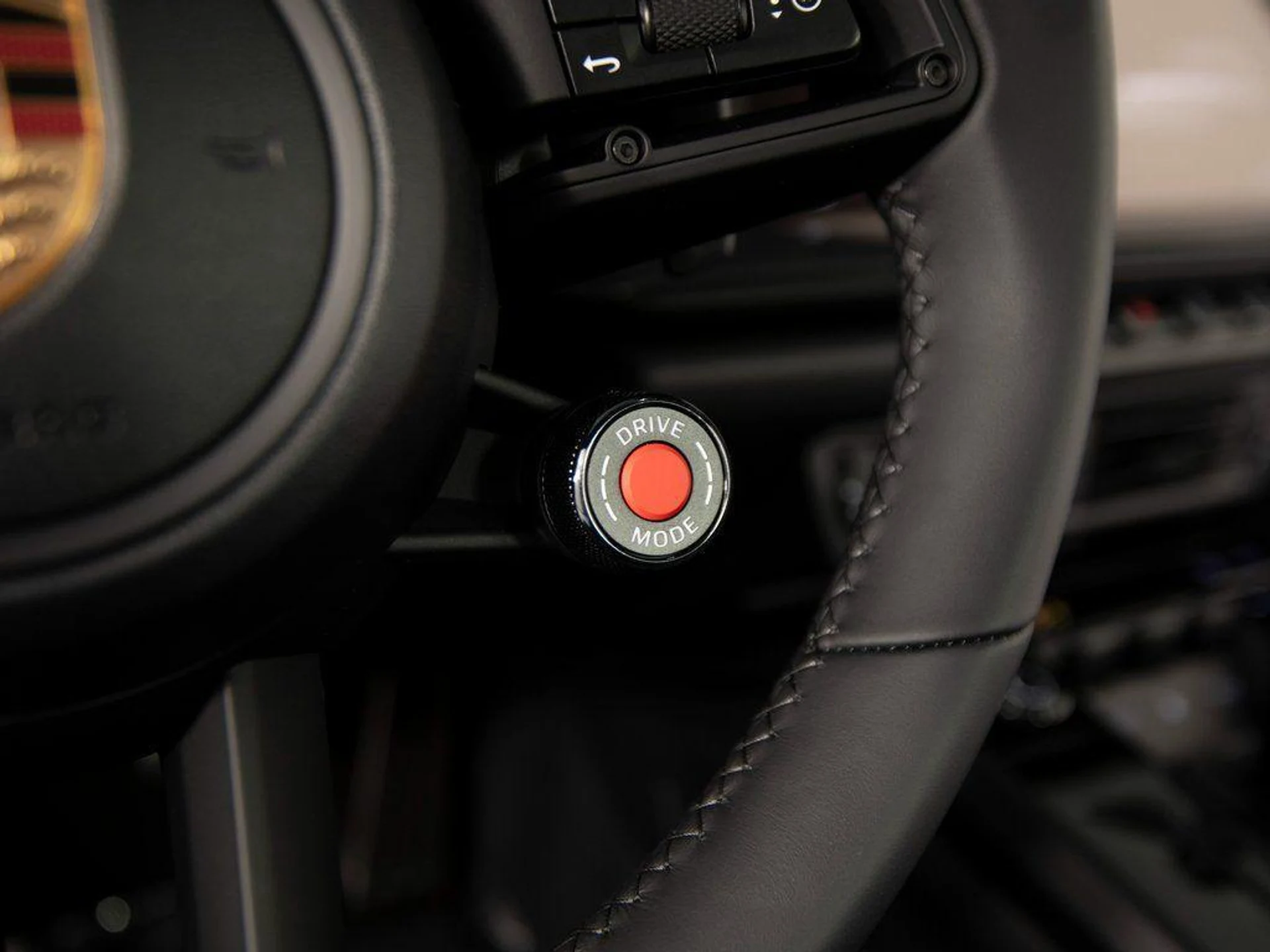 mph022_481043026_2_D_Nm_Mw_E_Did_J_alvlk_TN_Pba9v_Gu4_e7e12a7043