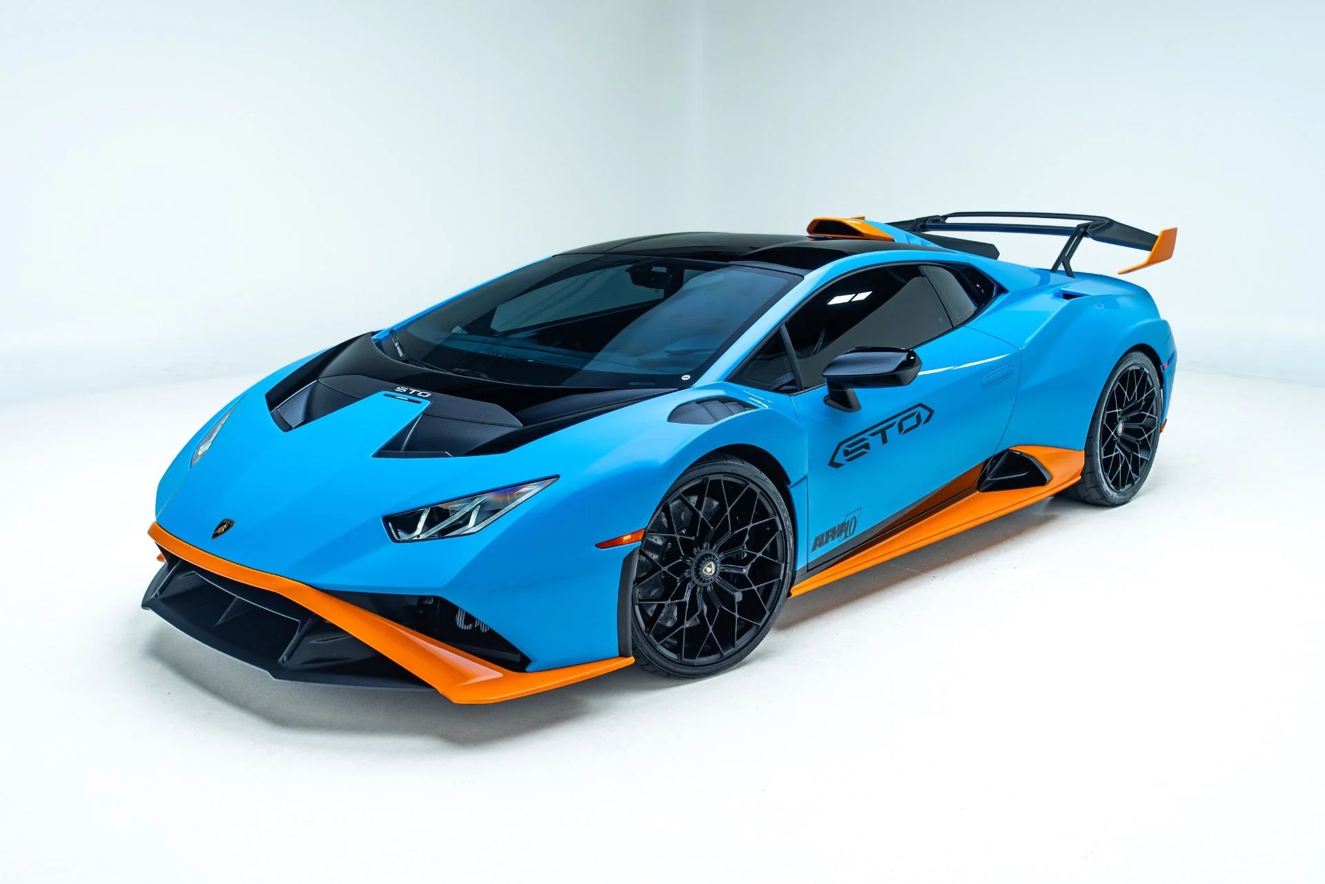 mph022_481419773_Used_2024_Lamborghini_Huracan_STO_Alpha_10_Twin_Turbo_1786644416_00b695e4f3