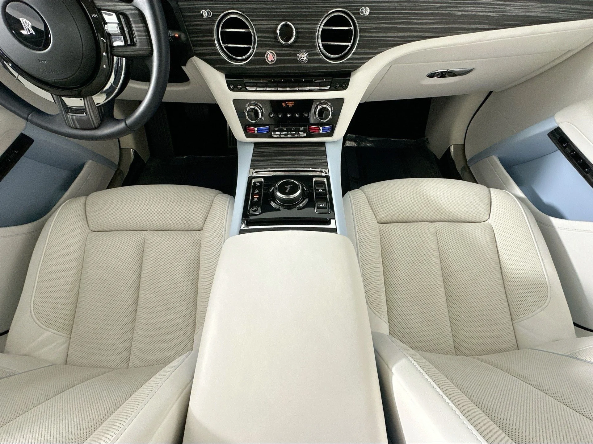 mph022_498987725_23_1e8801b0a5