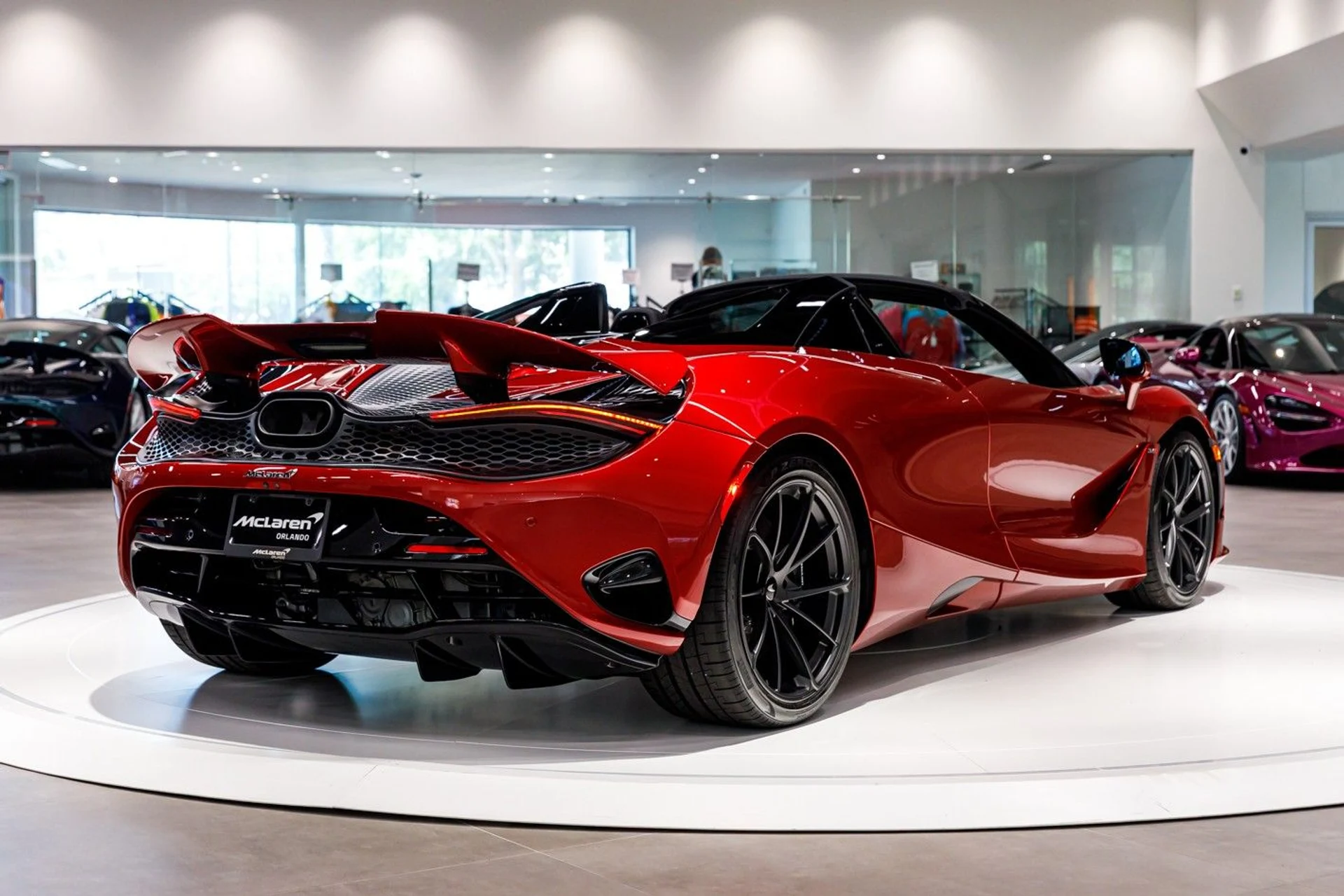 mph022_501953138_677_p23_l_b6a94d369b