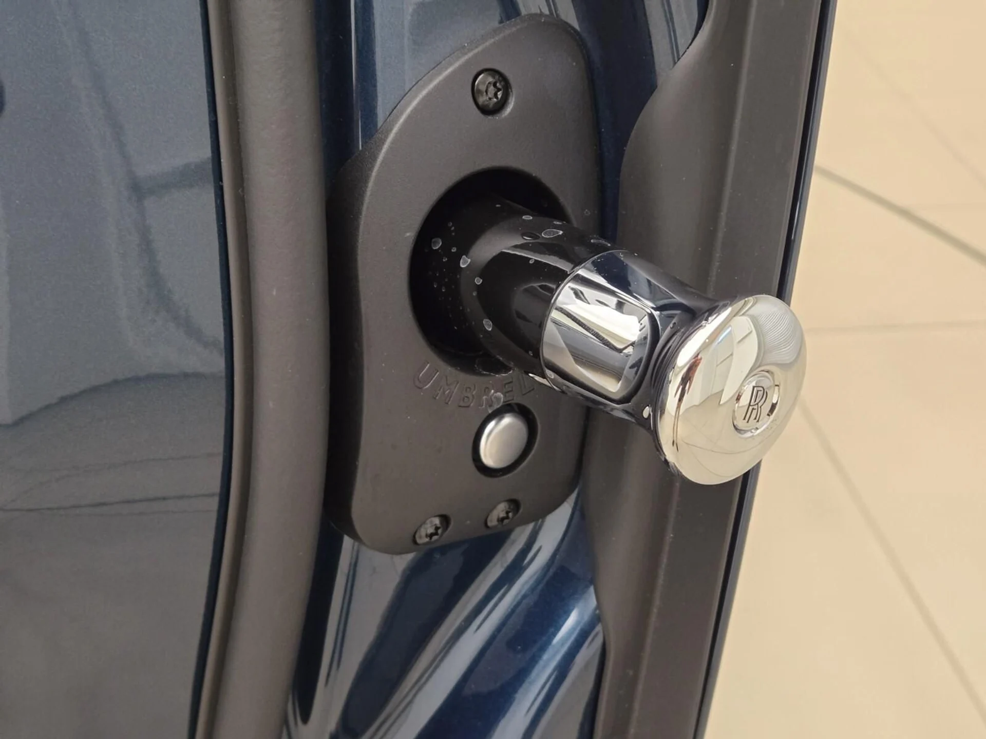 mph022_510925484_Used_2025_Rolls_Royce_Cullinan_Black_Badge_1770446942_5ee12f016c