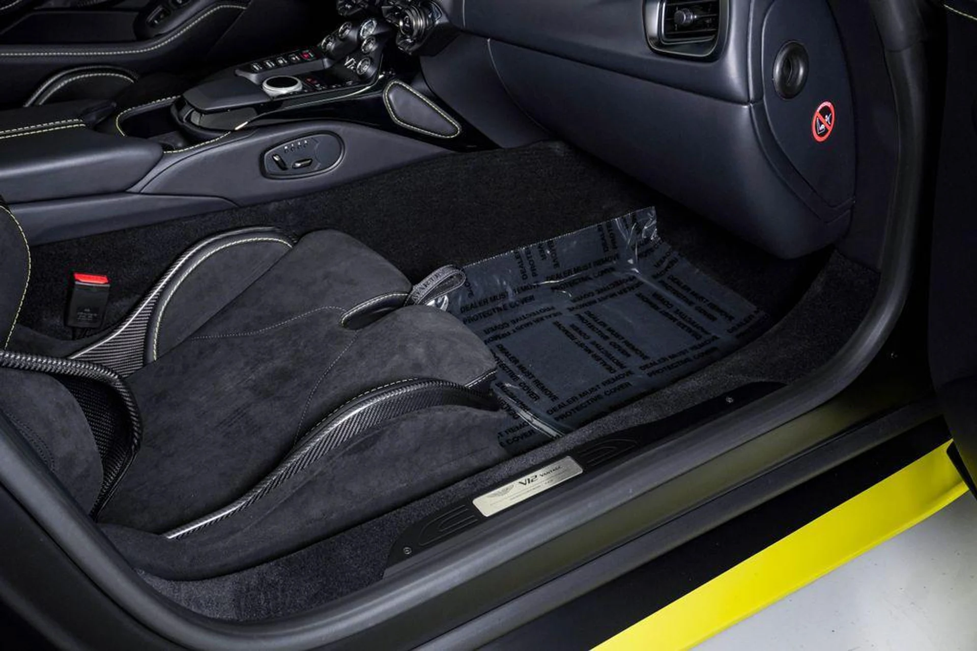 mph022_513834812_tcbyt2_NCHP_2_P_Uh_Pd_Bkpnj_M3_I_524e824e38