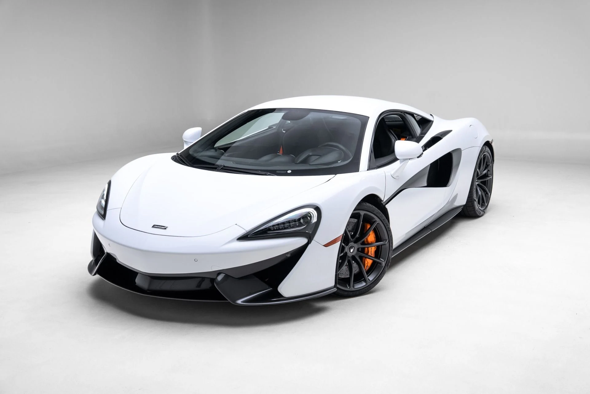 mph022_515719744_Used_2019_Mc_Laren_570_S_1774648800_5182c3979c