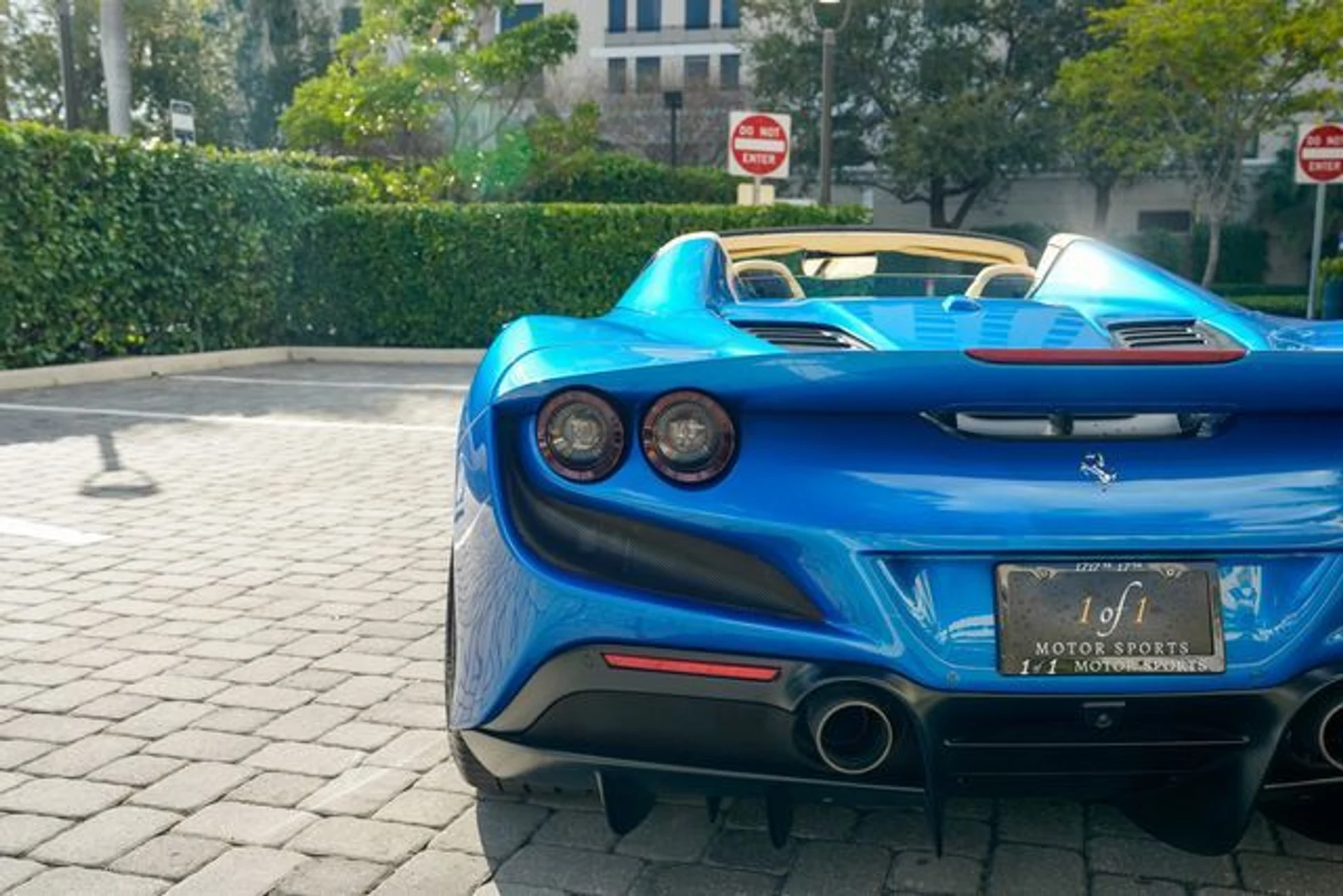 mph022_51713429_22977757_23_38ab69bd16