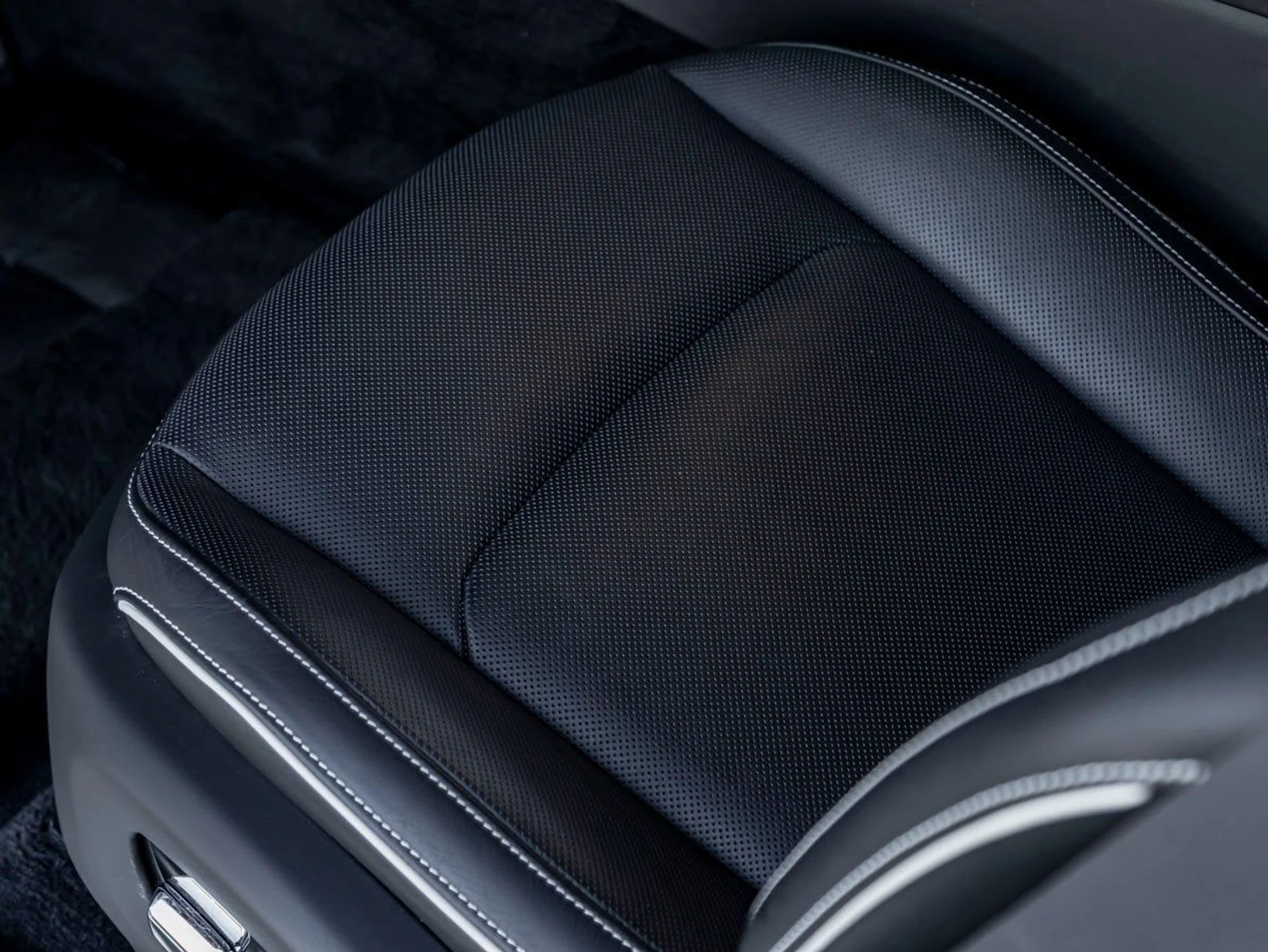 mph022_517561737_23_bac45b0b60