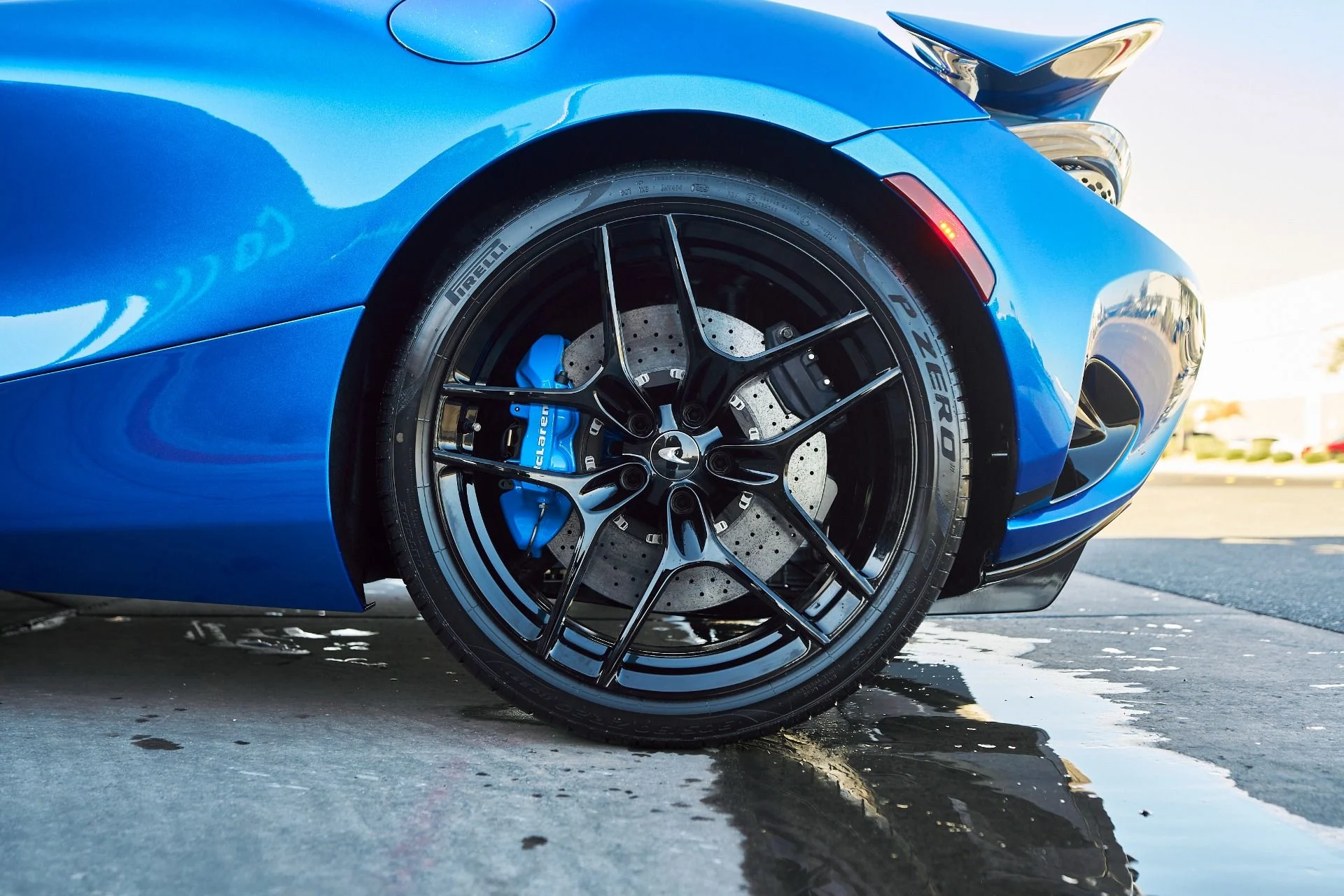 mph022_51758368_Used_2026_Mc_Laren_750_S_1764060164_fcd001a325