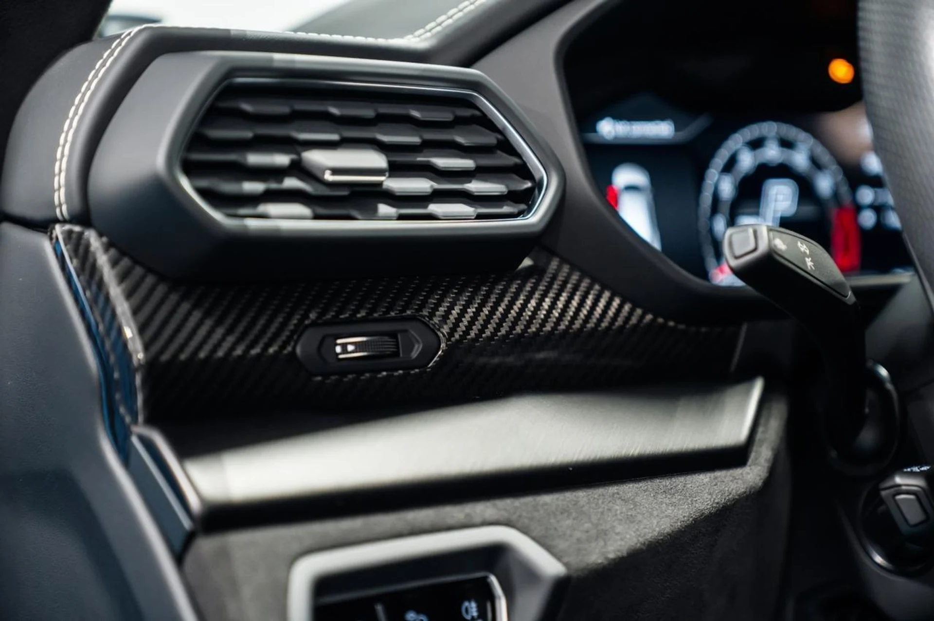 mph022_519884727_74ddef704f5de4a7328530a3784d23e5_f817638f58