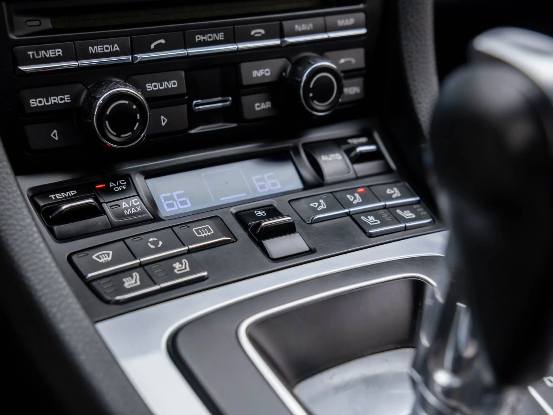 mph022_528110033_a57efecc27cff3954106e7ed8d1446f2x_f60a06bb34