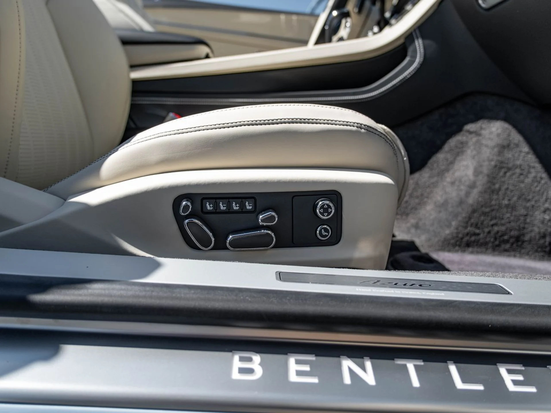 mph022_530504387_3bbb6d23cf986fff8cb2ac5bea971a88x_e543891c0d