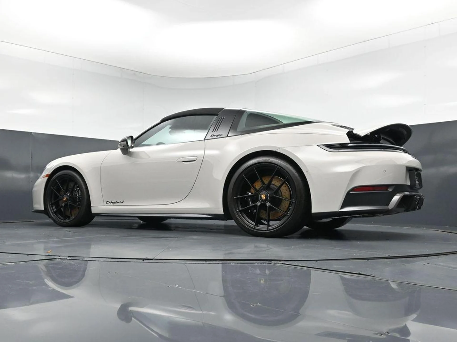 mph022_533026063_s_JN_D_VR_Jx_VQ_Hq_Ow_Ax54x_G_Qnw_LE_05104ce96e