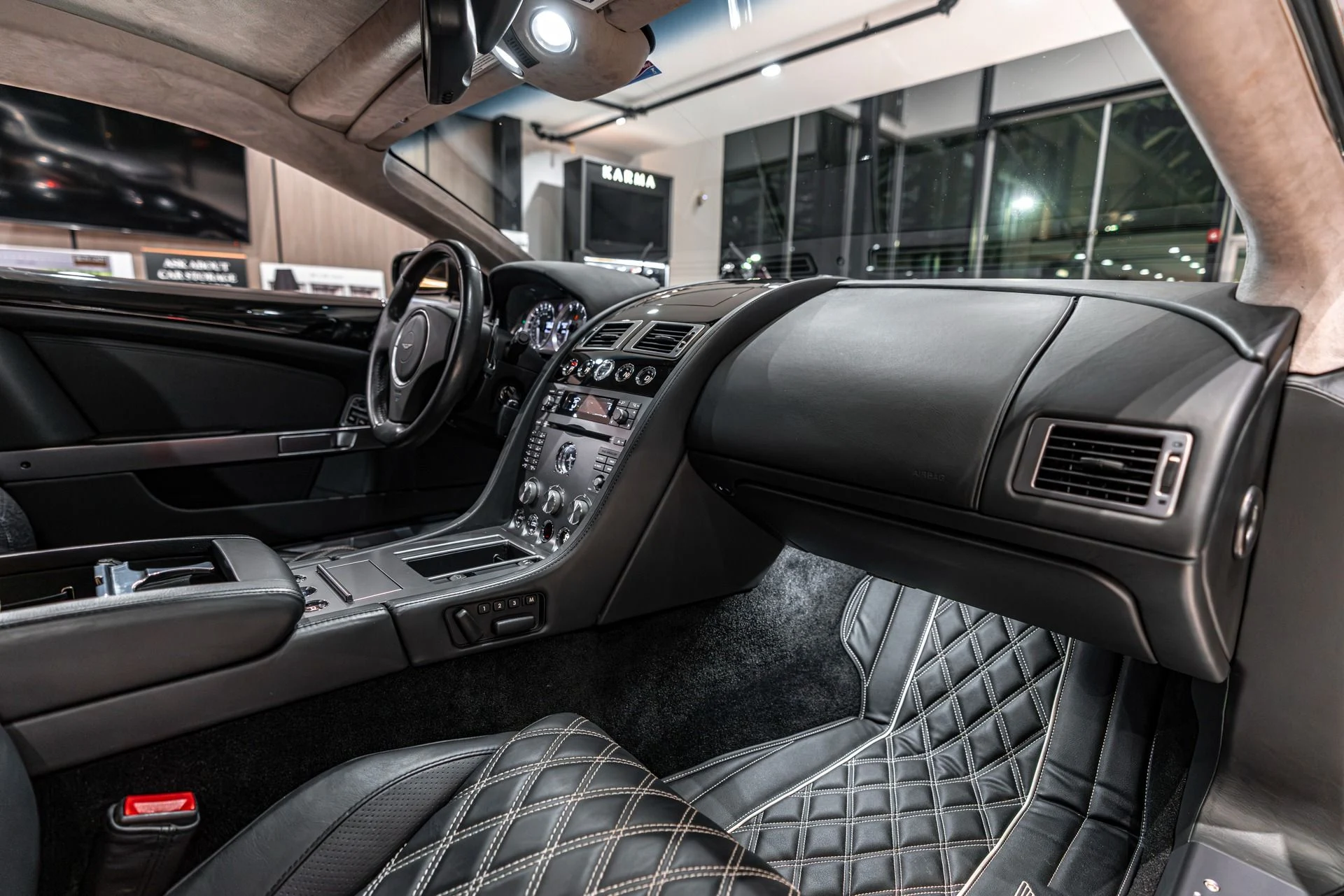 mph022_53603041_13205_p23_l_21d7cb5599