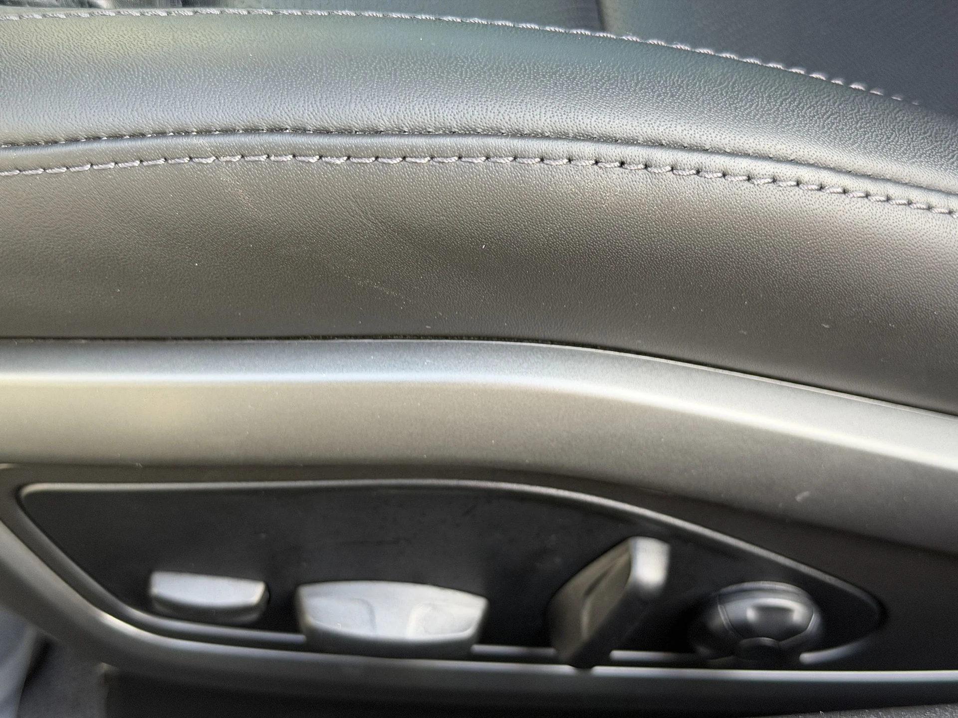 mph022_537481911_a59a1575900cc368fa0bb8fe7b596161x_1252e088f1