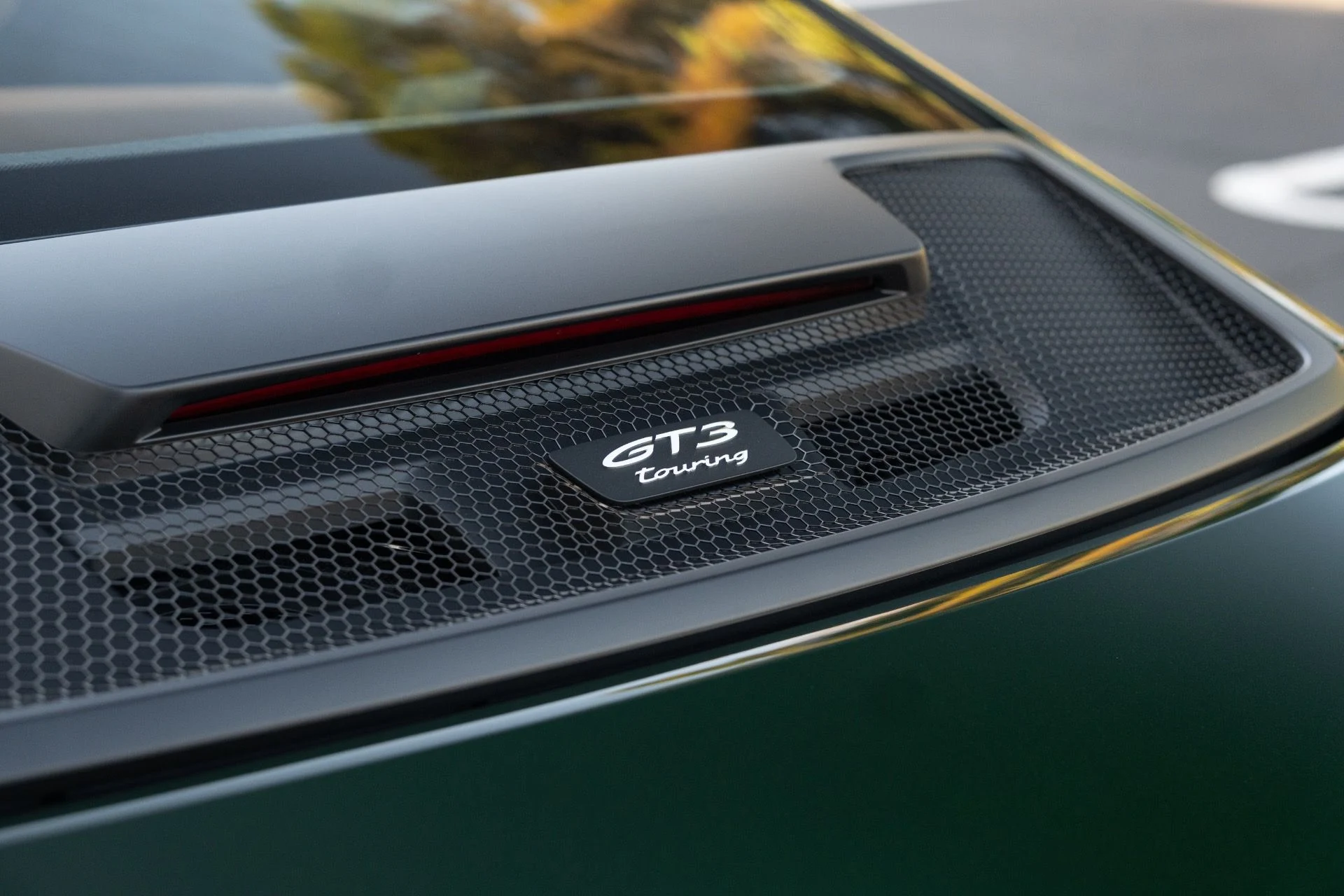mph022_538473753_Used_2026_Porsche_911_GT_3_Touring_1770143984_df299c9eba