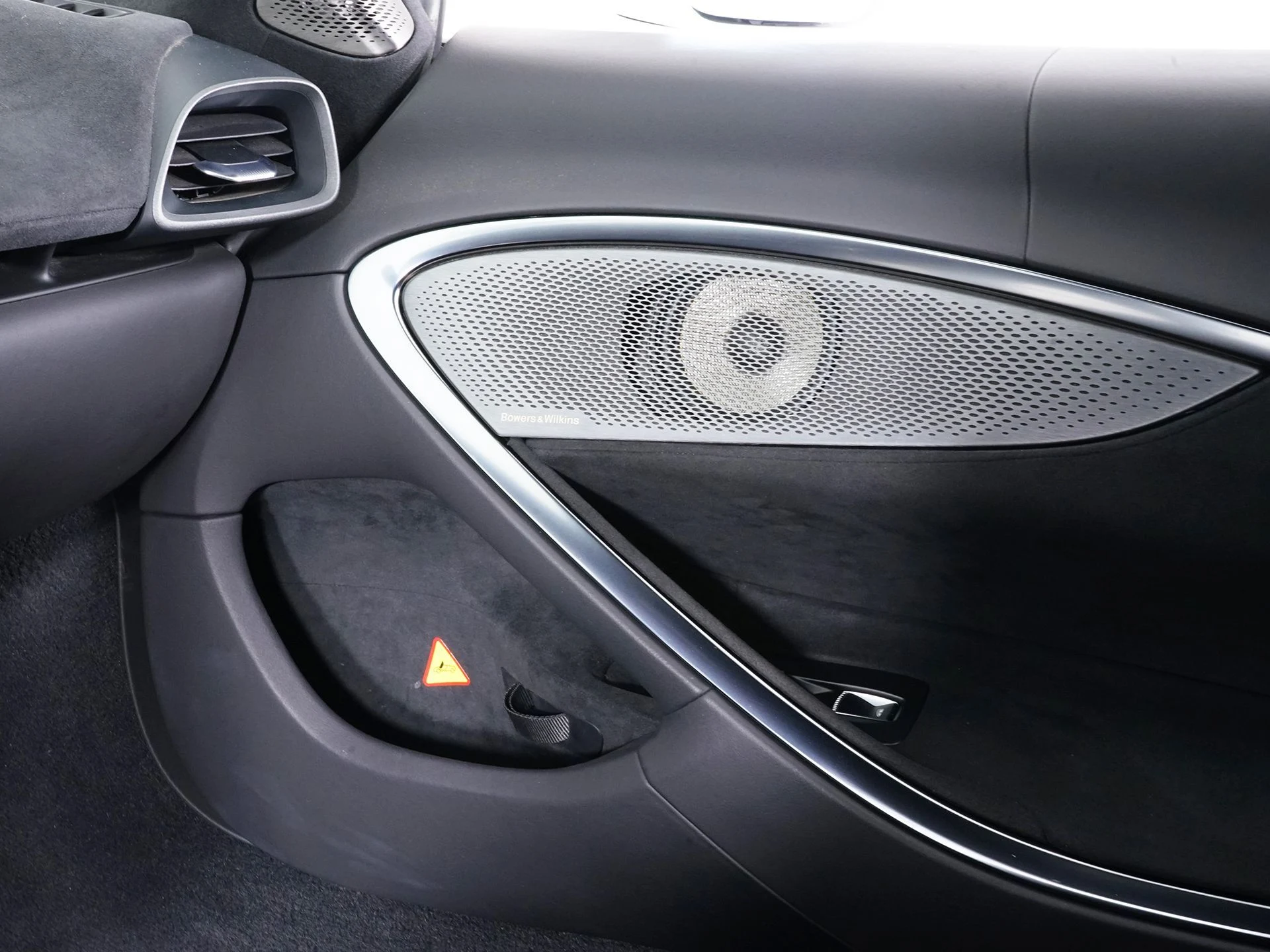 mph022_538884367_5a86d0db324774a23f3cf69a5369dc48x_64966095f7