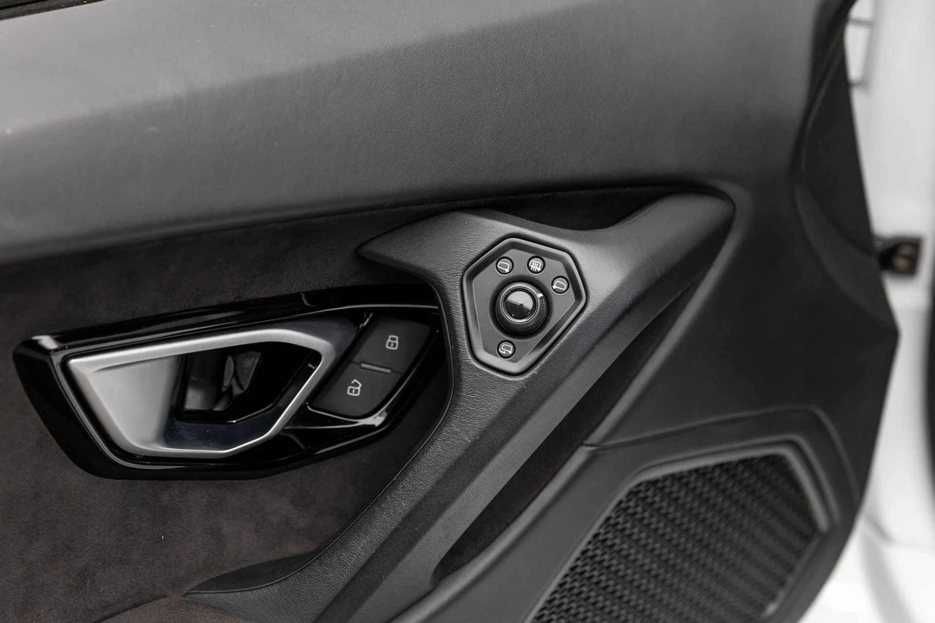 mph022_549260482_23_8c60cbd503