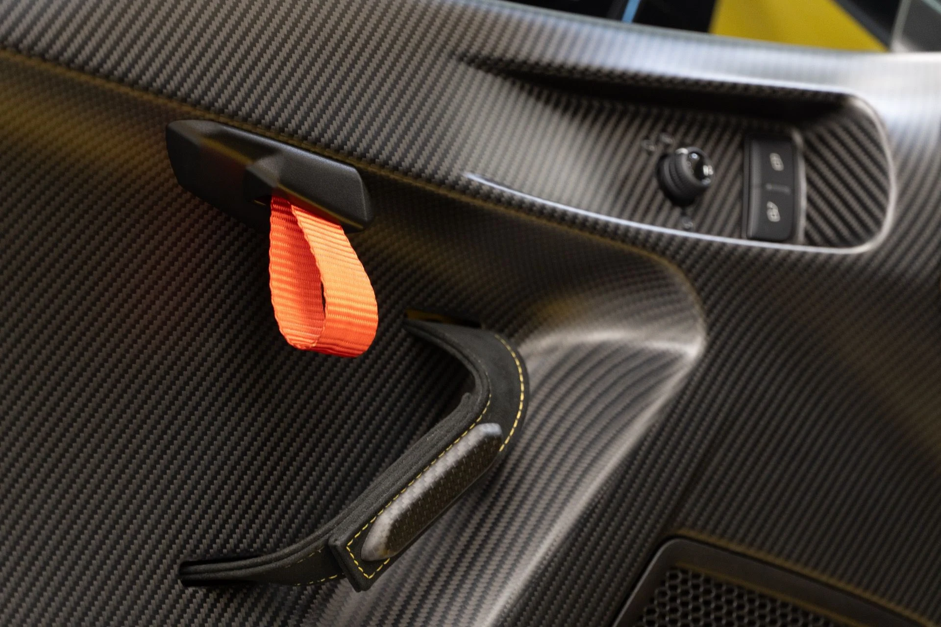 mph022_554022276_Used_2022_Lamborghini_Huracan_STO_1774301372_a473628a10