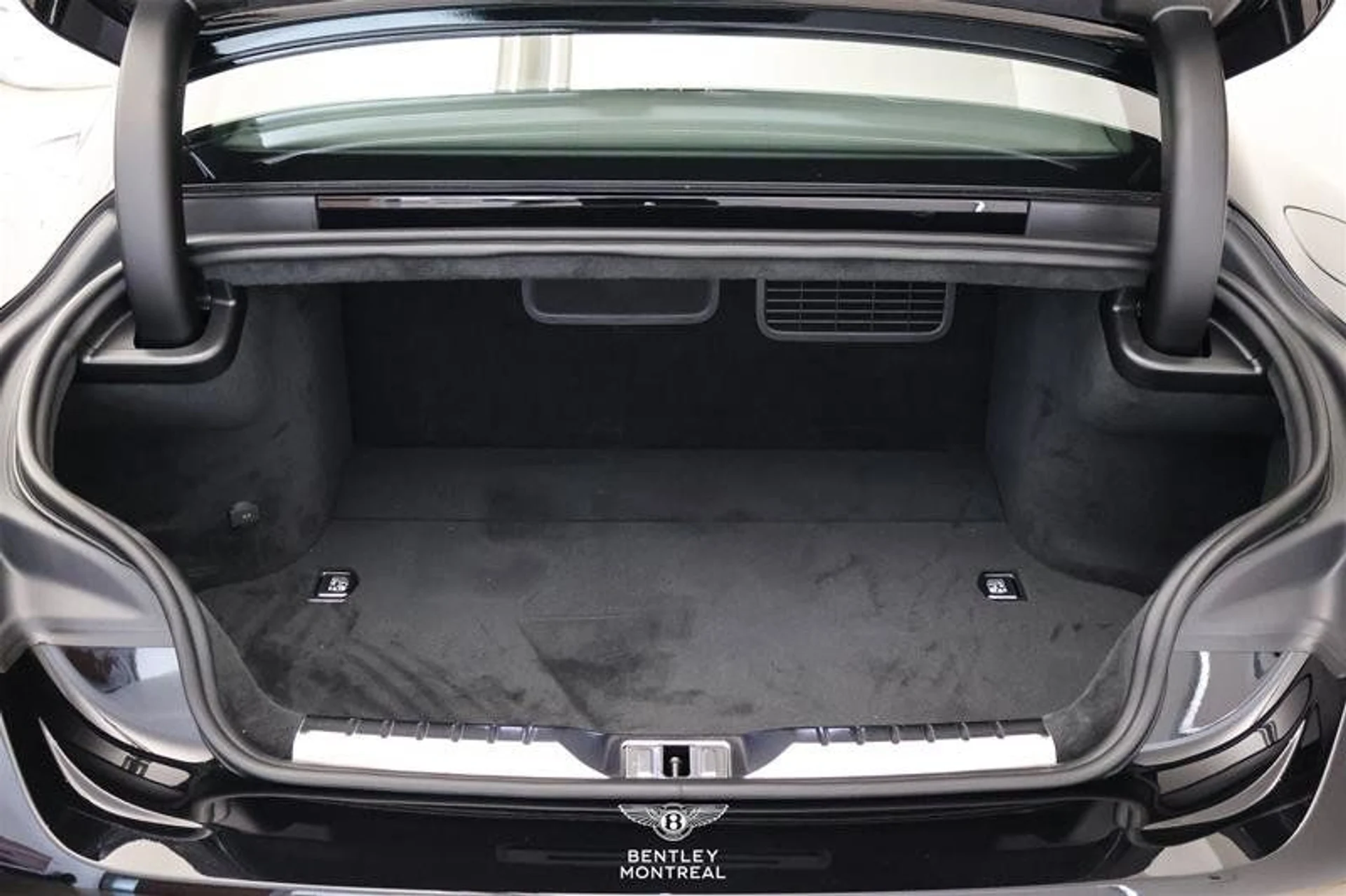 mph022_559984368_37524108_09116_11402936_1559296264_529daab2fe