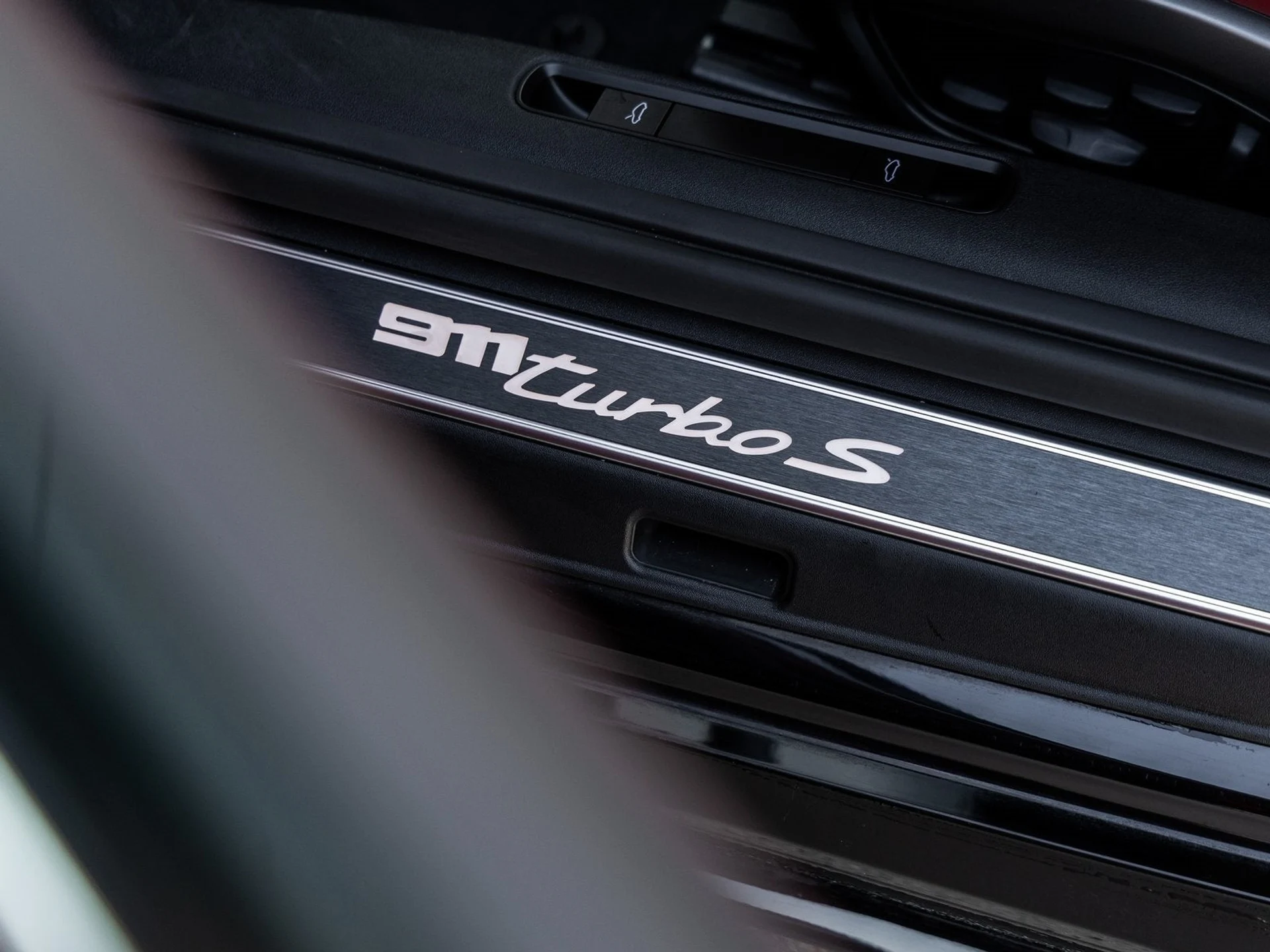 mph022_563256450_23_c19764bc91