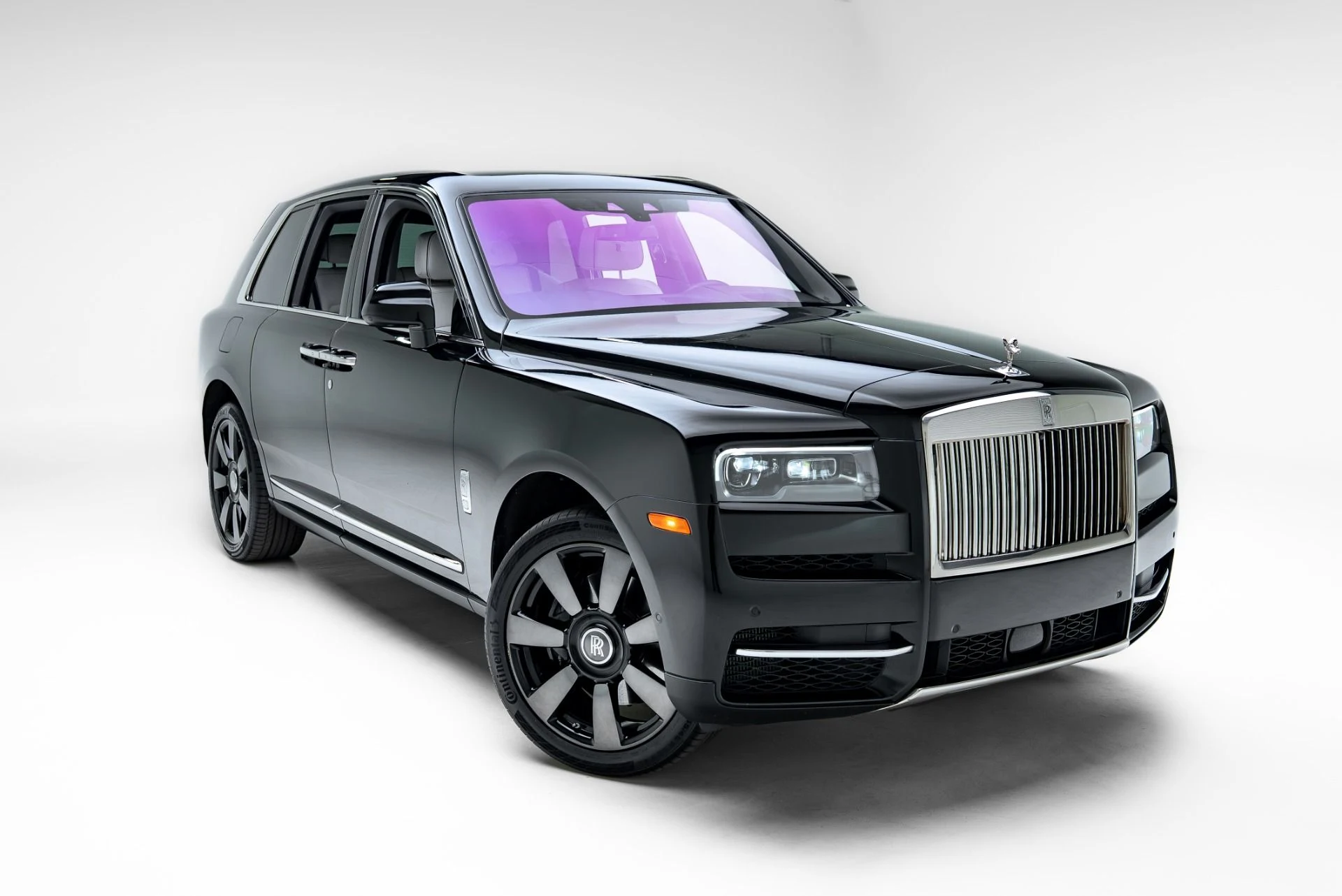 mph022_566520029_Used_2023_Rolls_Royce_Cullinan_1777310585_377c2302c7