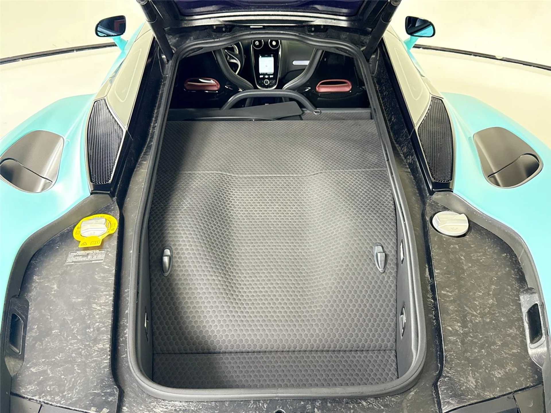 mph022_56820828_62404a9d1975142cb33a749c2635bd3d_c0264e18ca