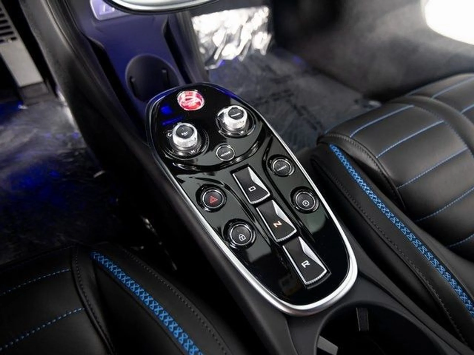 mph022_568953818_d68d90e1ee0601d2567fd7ccb9a83c0fx_4b1cc51764