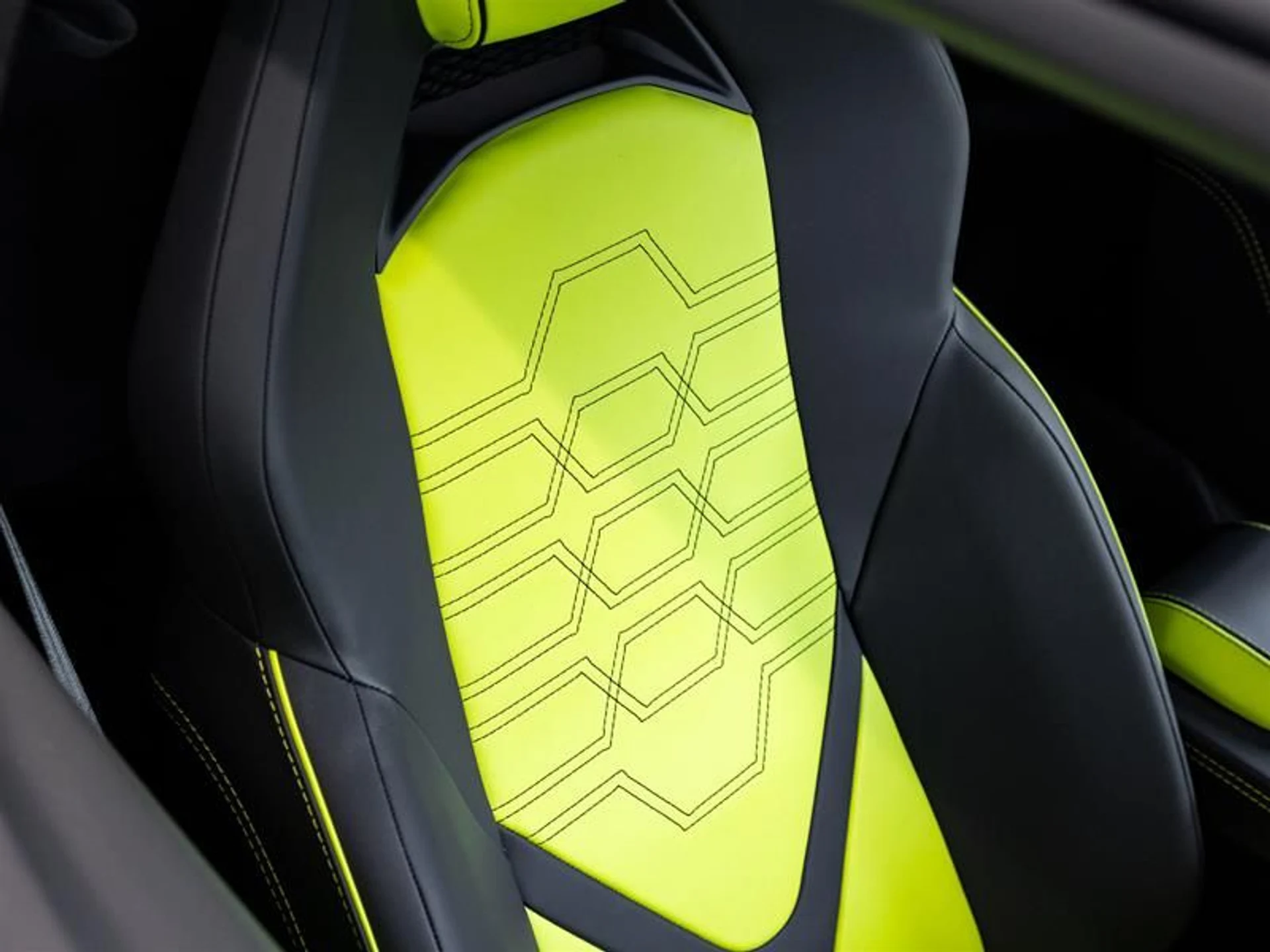 mph022_570040812_epnowz05_17c448e9e6