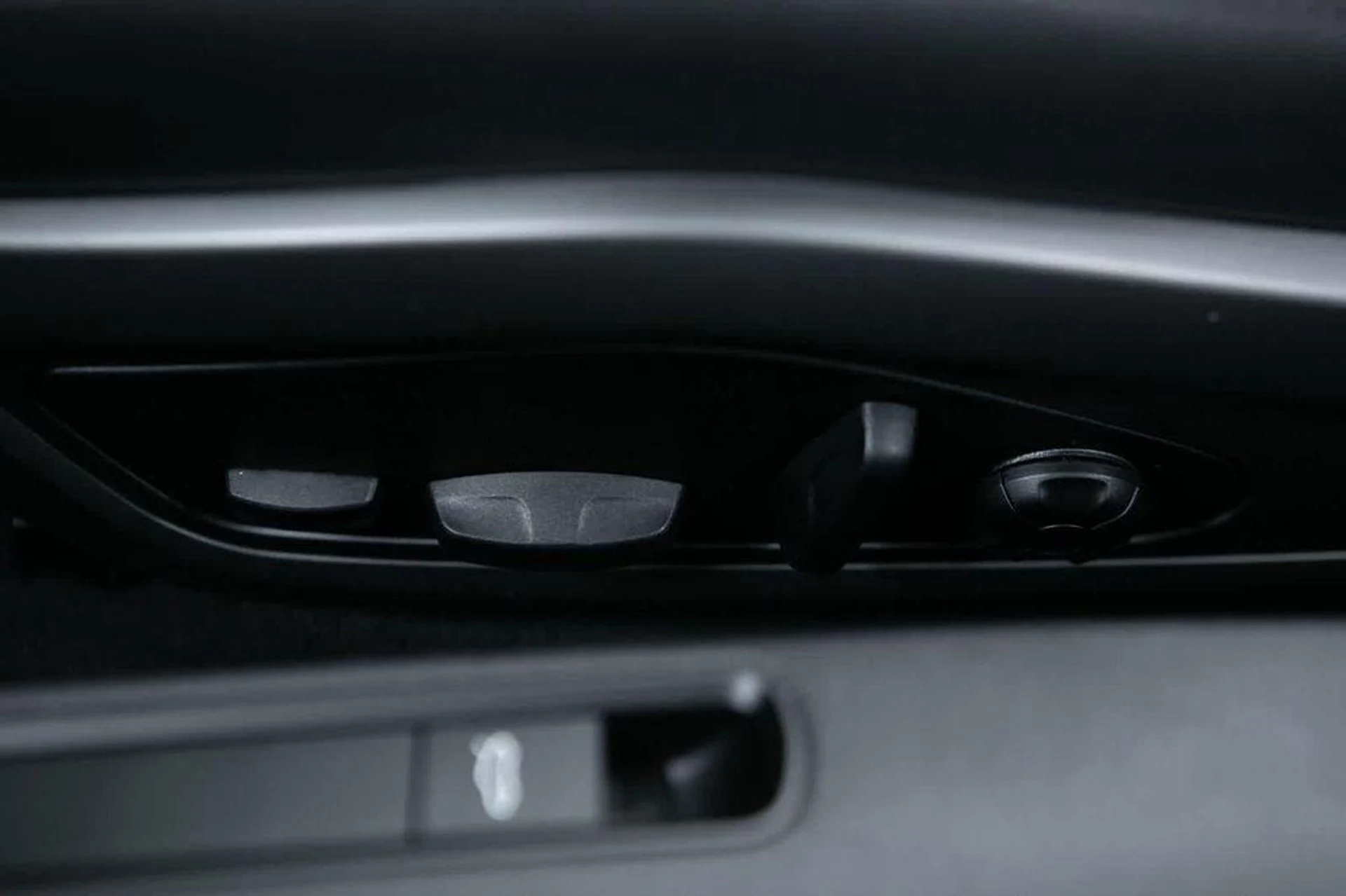 mph022_573255774_DE_1_LJUVZ_3c9l_Cv_Rldxirg_Rbf_H_Mw_0ca9a57547