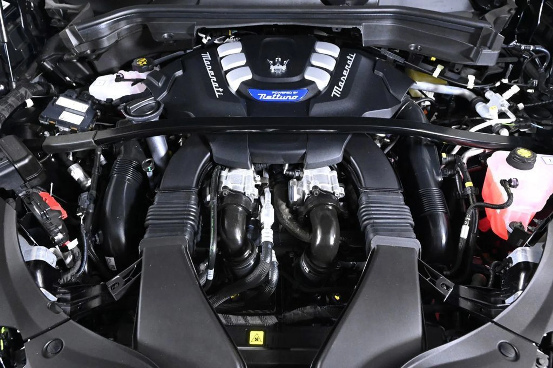 mph022_57968718_new_2026_maserati_grecale_modenaawd_11350_23023957_23_1024_1c9e0548d7
