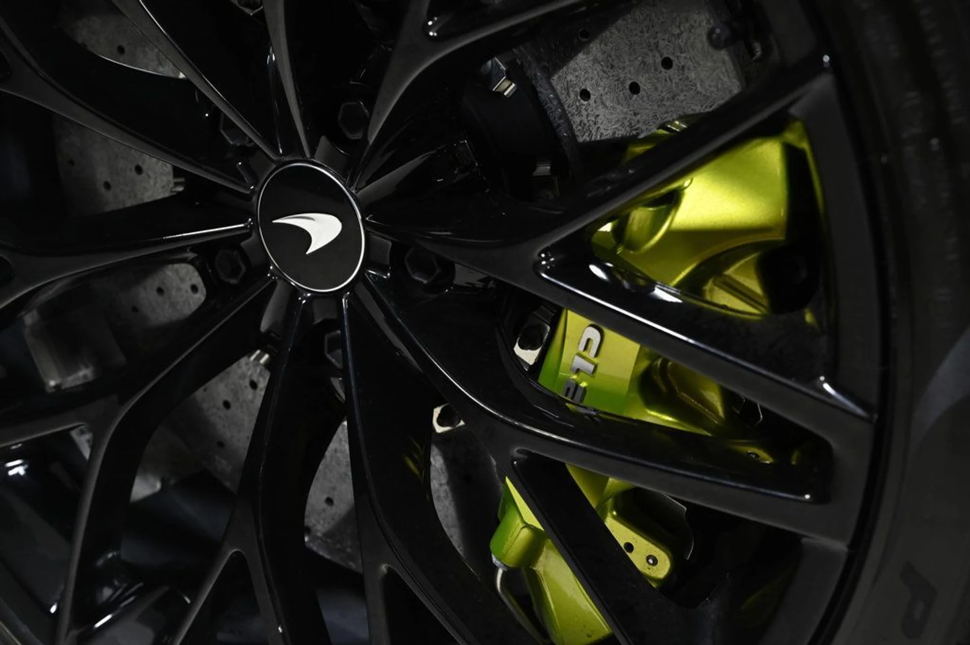 mph022_582857764_used_2023_mclaren_gt_coupe_11350_22926200_22_1024_a3d15ad807