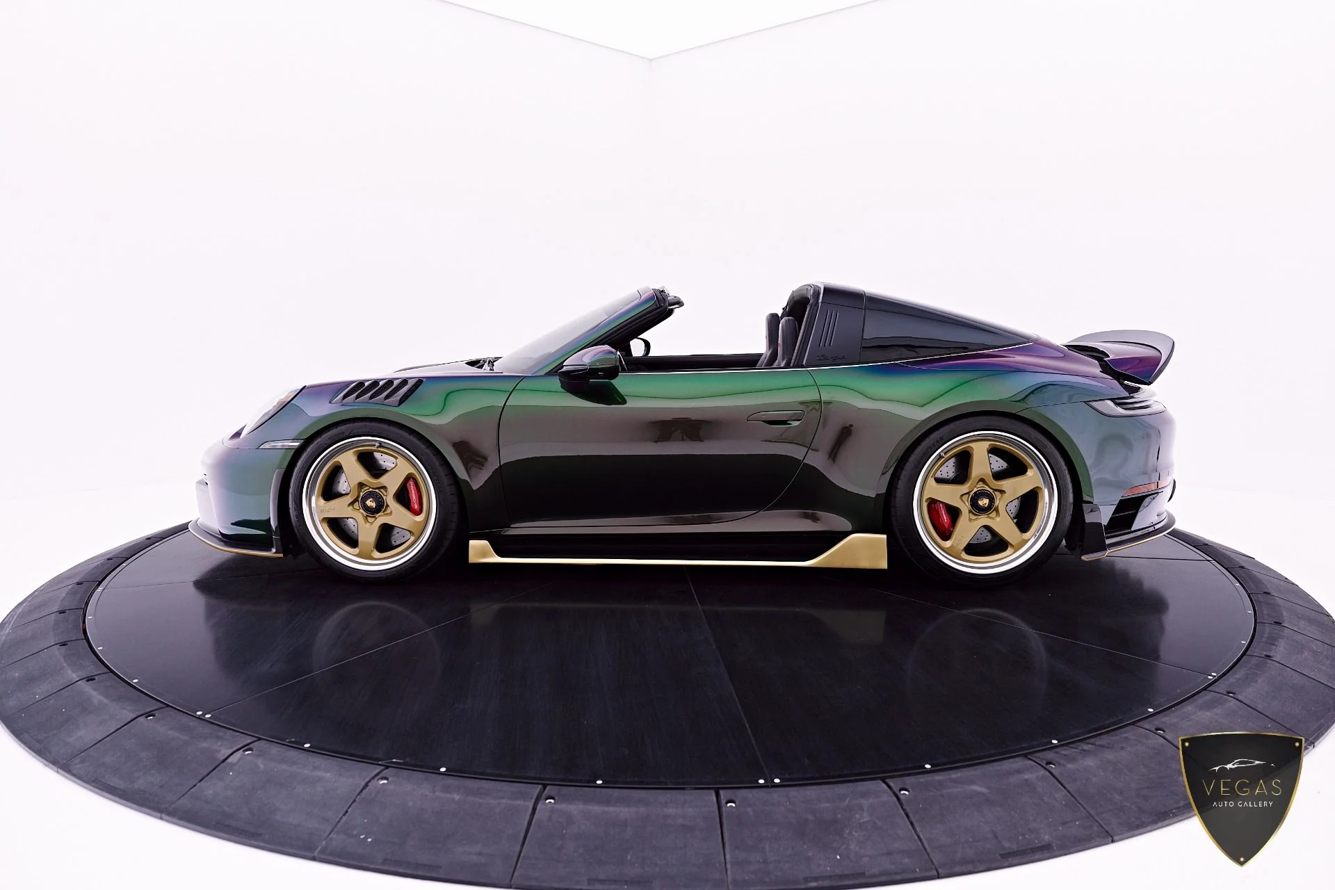 mph022_583315560_Used_2023_Porsche_911_Targa_4_GTS_1782343360_792f747fb6