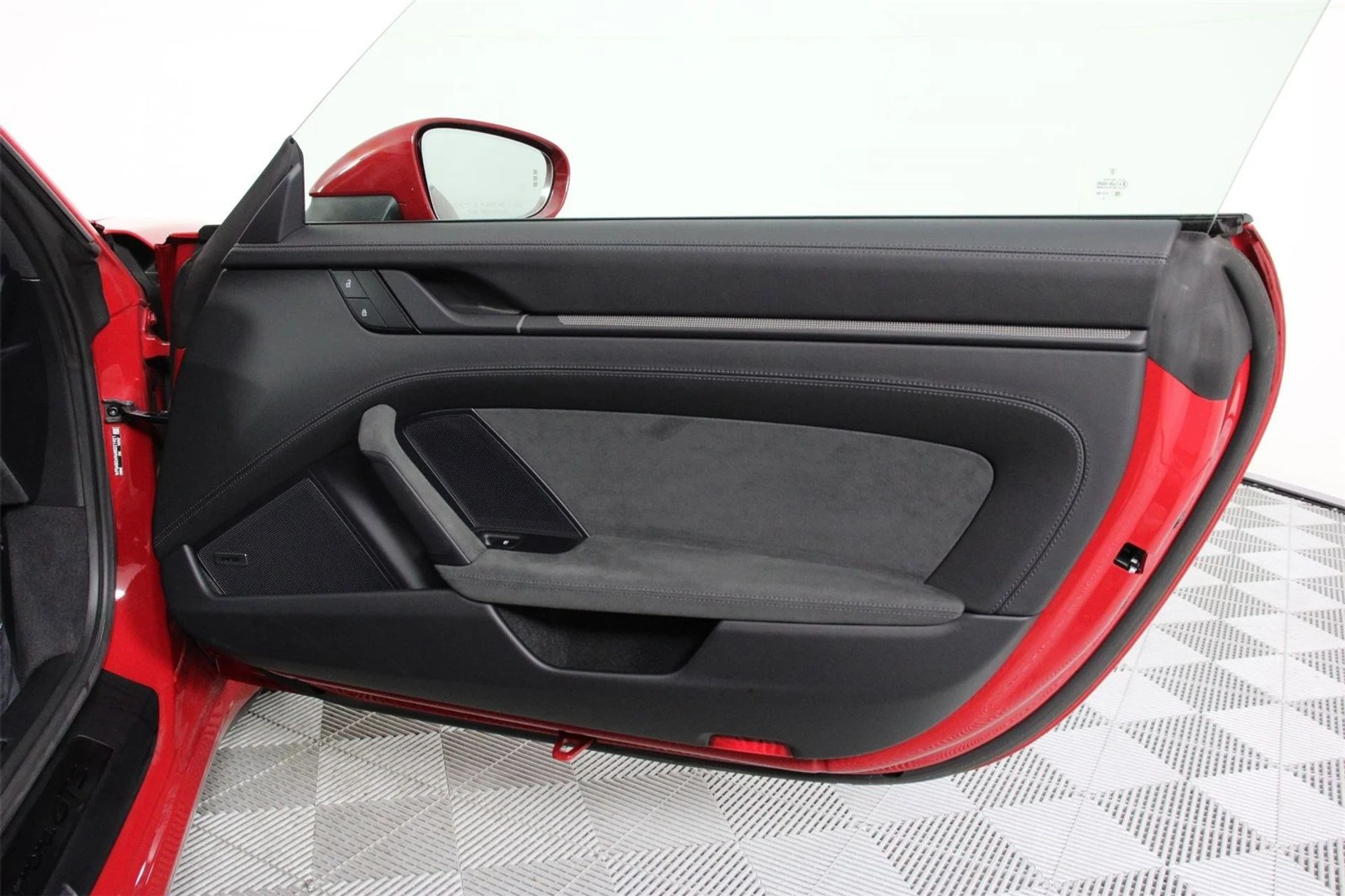 mph022_583782146_d69691c6d472f448bd63a4b33bf825c1_3a6f585ae1