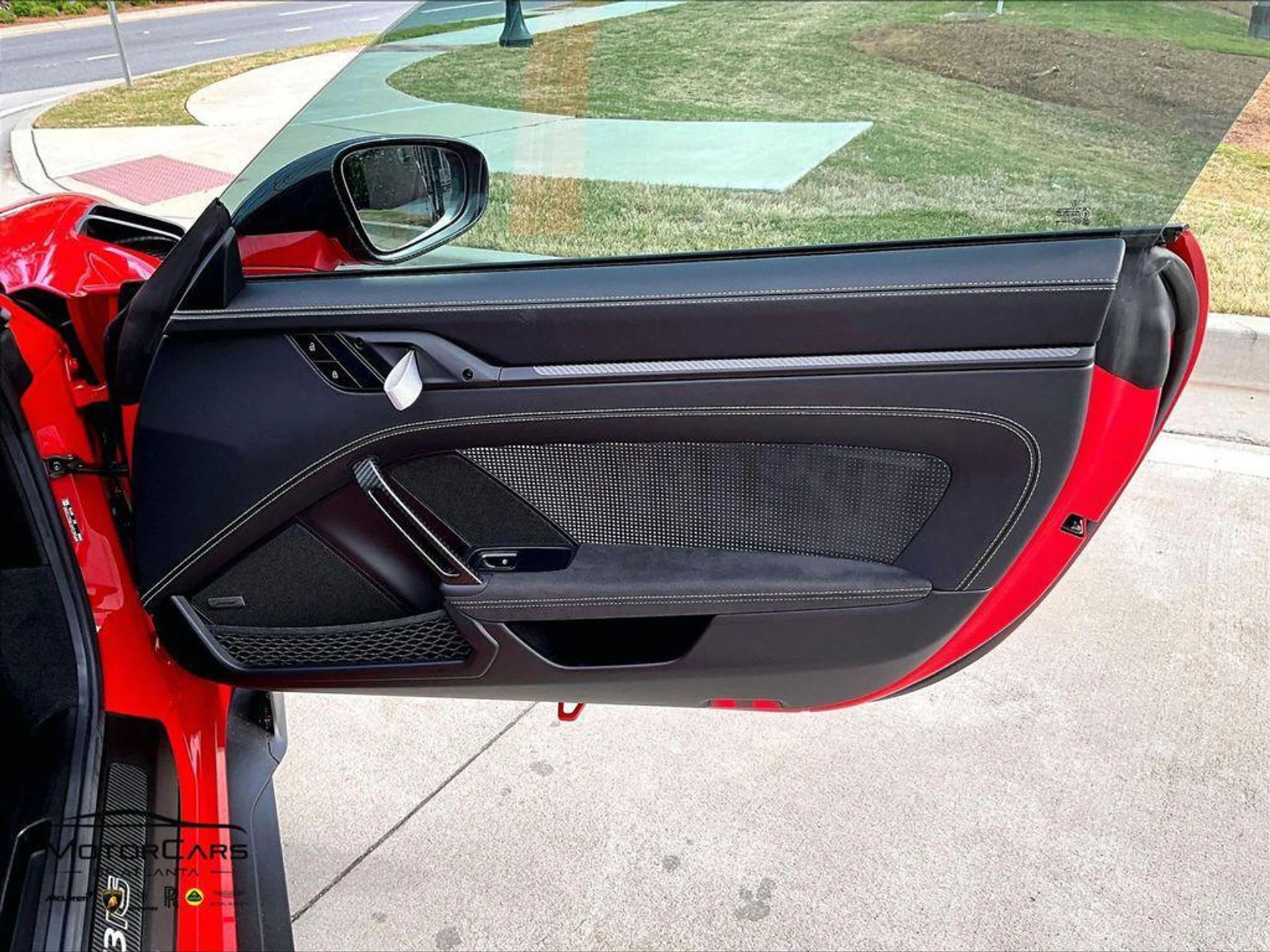 mph022_592305650_Tnlki_Sq_Z_Nslvzhdgl_dg_Vmt2_G7_Q_71c7feaf2f