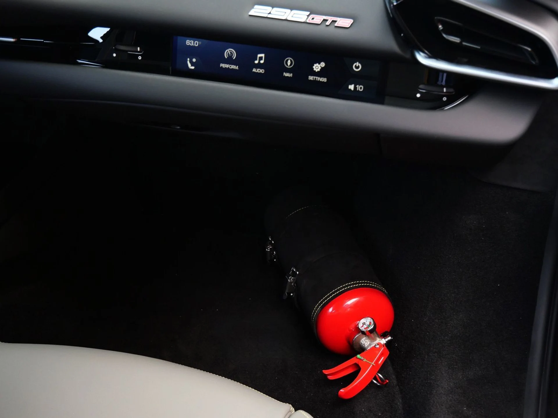 mph022_59844375_b569a10690a3968ffba984f290ea2796x_133b946249