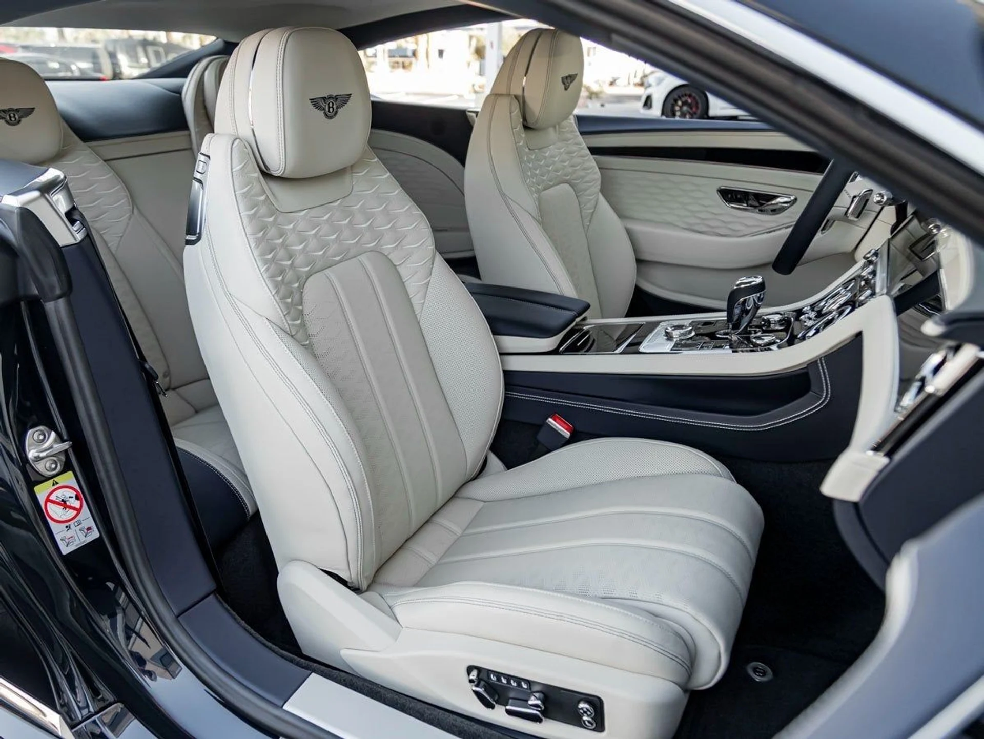 mph022_604405121_23_717fe4e362