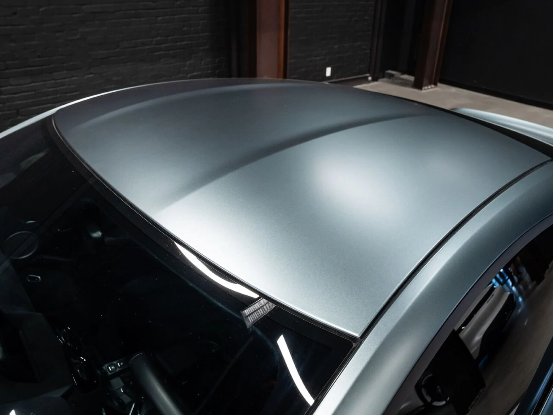 mph022_60565856_aston_martin_vantage_2020_9190618496