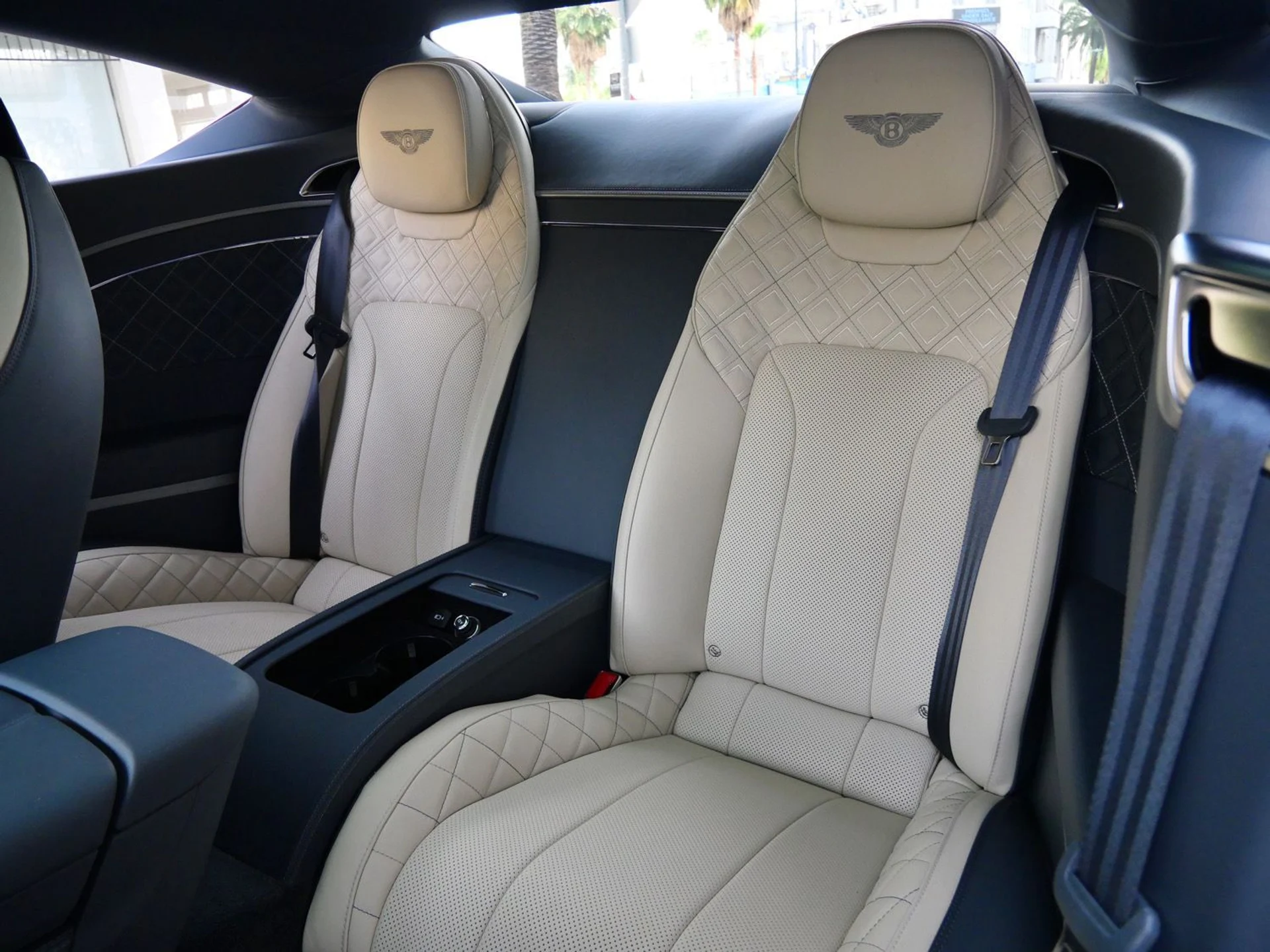 mph022_608297700_2c8efc069c841a05d9ce73f9251eb3aax_47abe6cd39