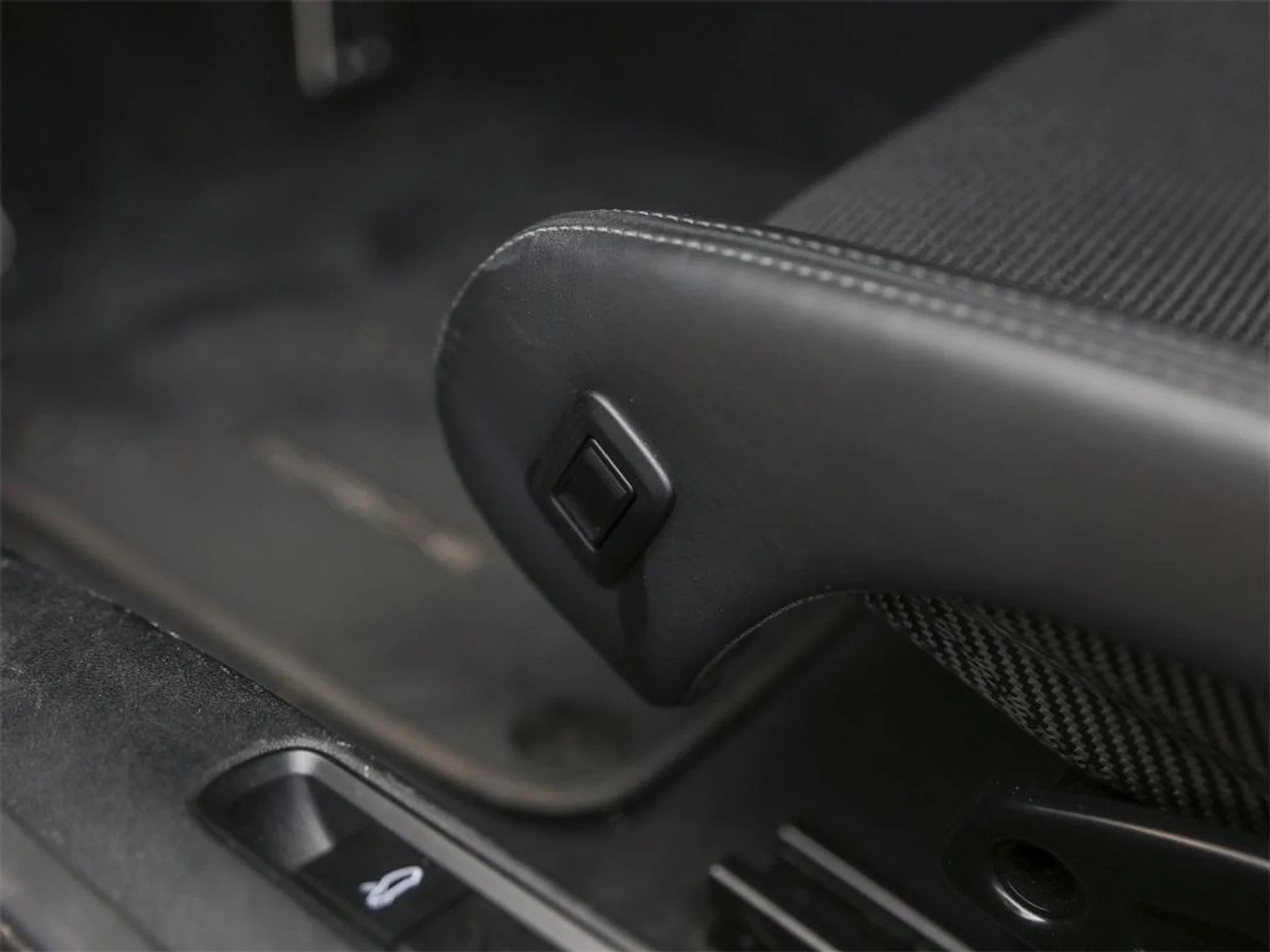 mph022_60875608_Heo6_HX_Nx_NF_Cu_Ebprhw3u_Y_Vl_Gaoc_7b29844ad8