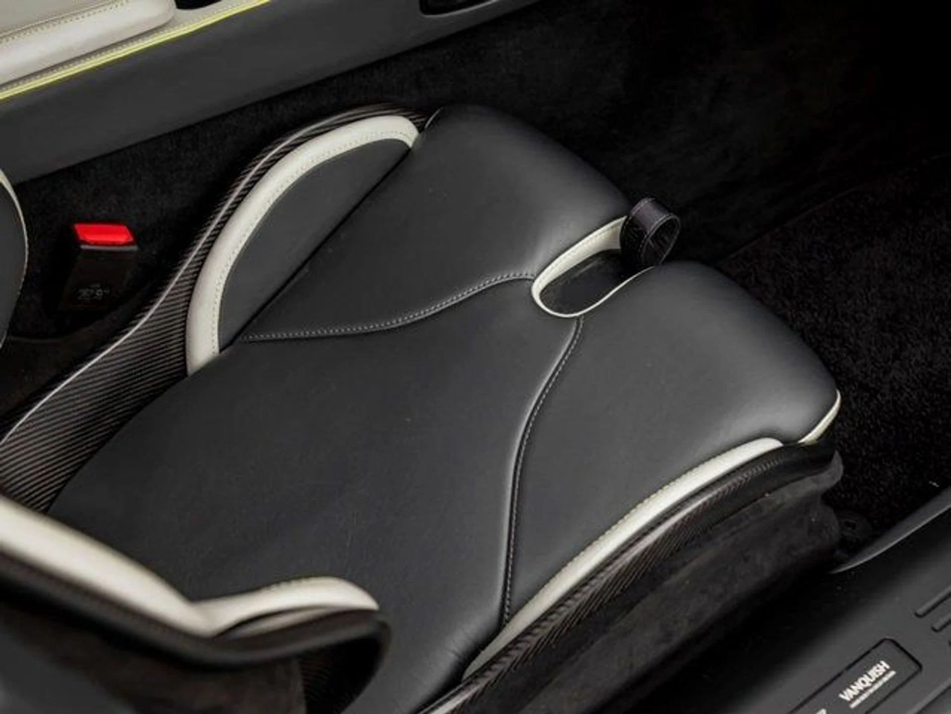 mph022_612890303_23_21f5831ef1