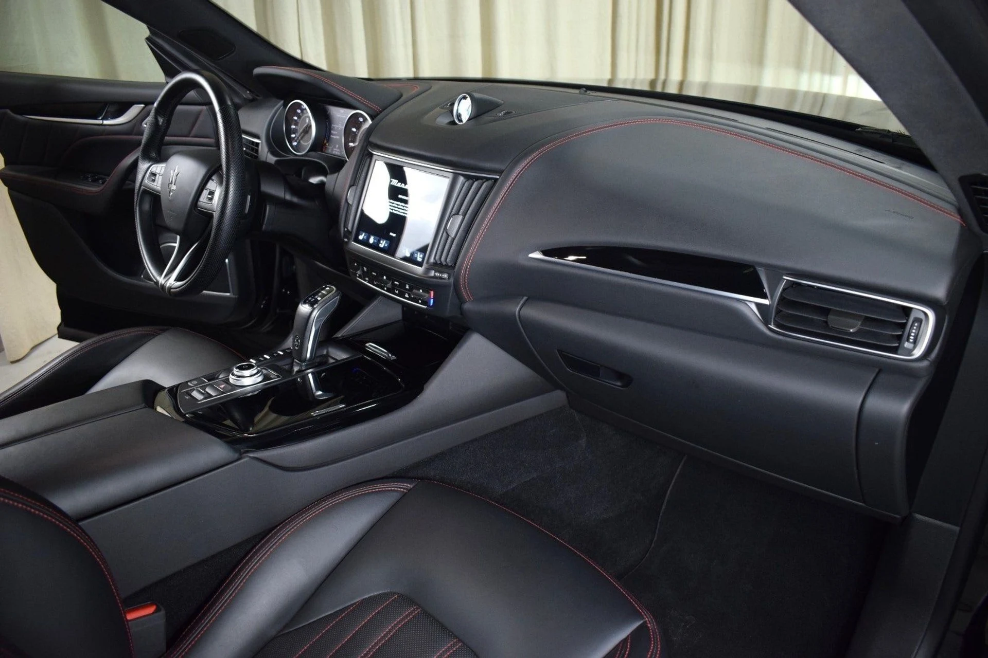 mph022_614395535_a9bfb7b7379f97b9dcd8acf15bb7540cx_5992fe81e2