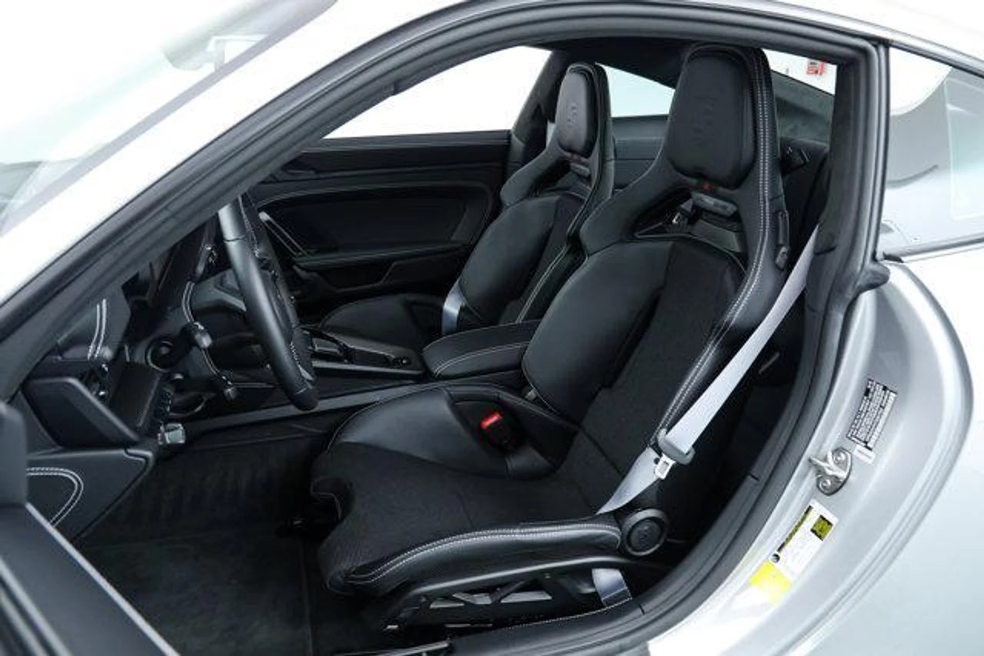 mph022_624623995_Df_Px3_Qq_Q_Decr_Xmp_V0r_Ybi2_LY_Hl_A_0cb53cb558