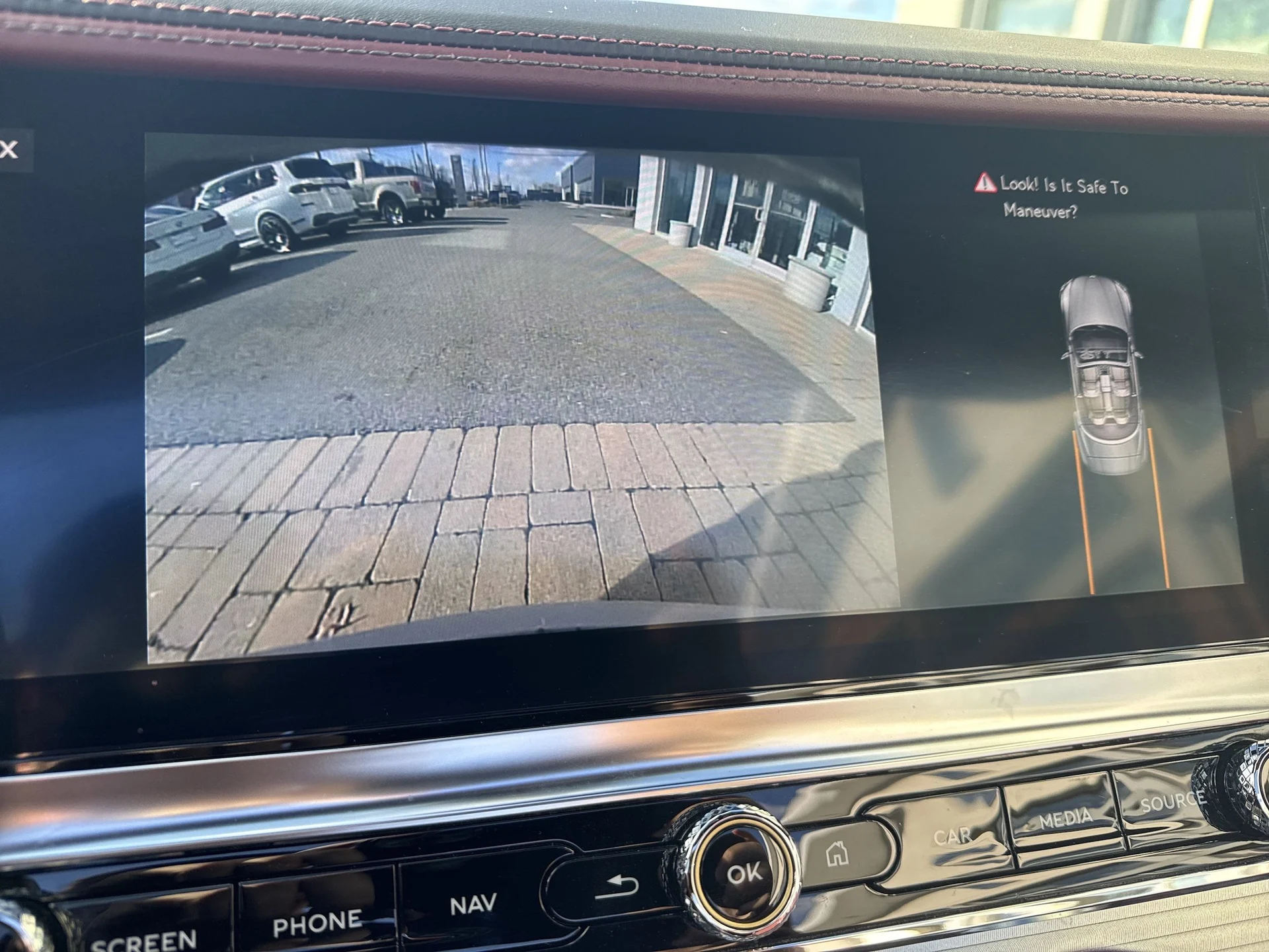 mph022_626330760_60e442a4fb4cd96754c133de4fbded94x_2e2035b044