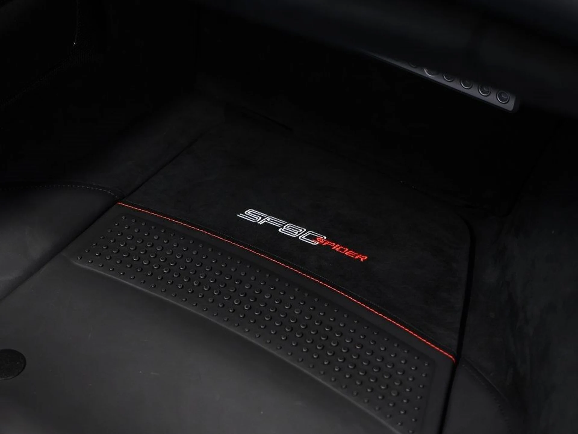 mph022_627919073_23_97c75d5229