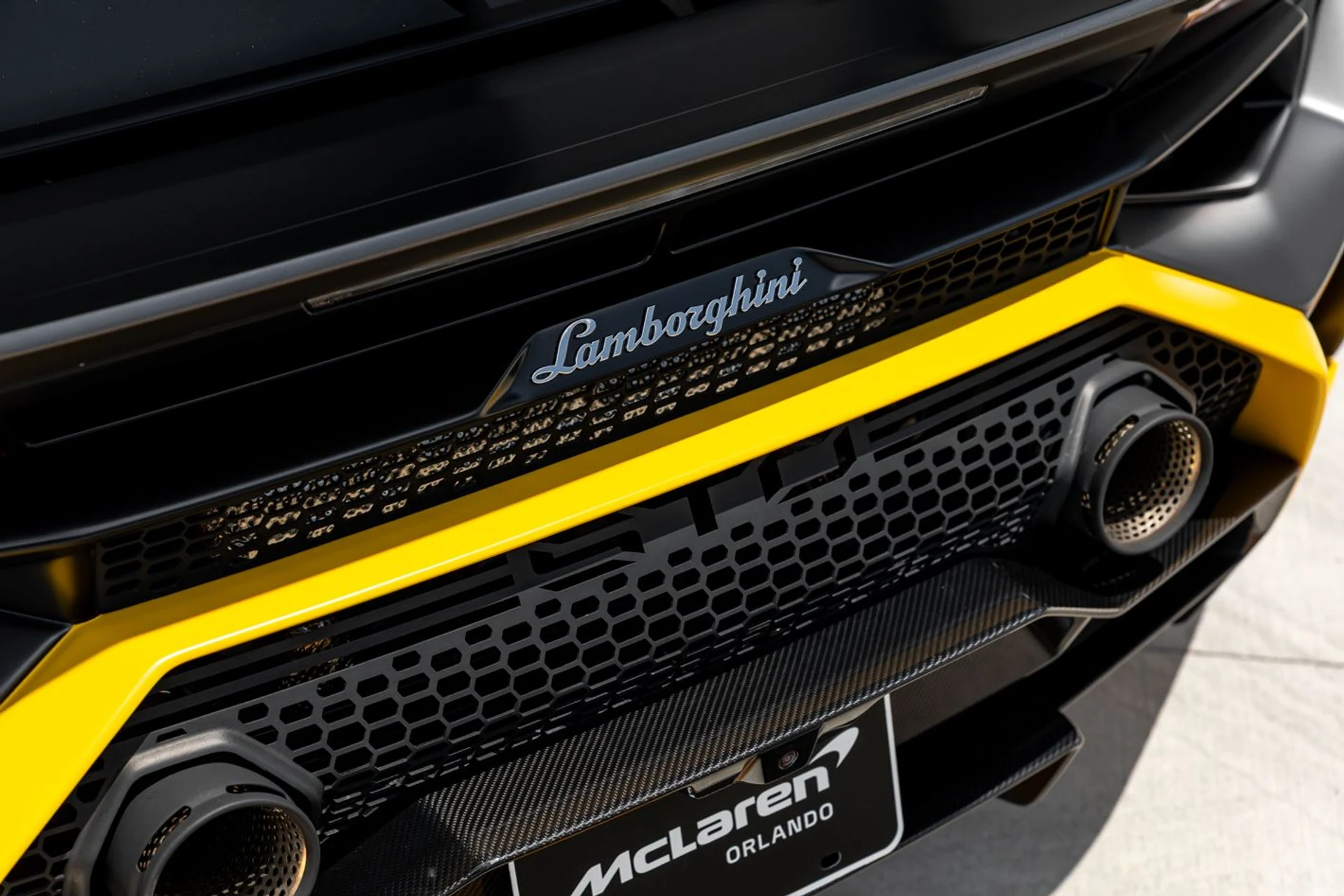 mph022_629816557_524_p23_l_7b58d09750