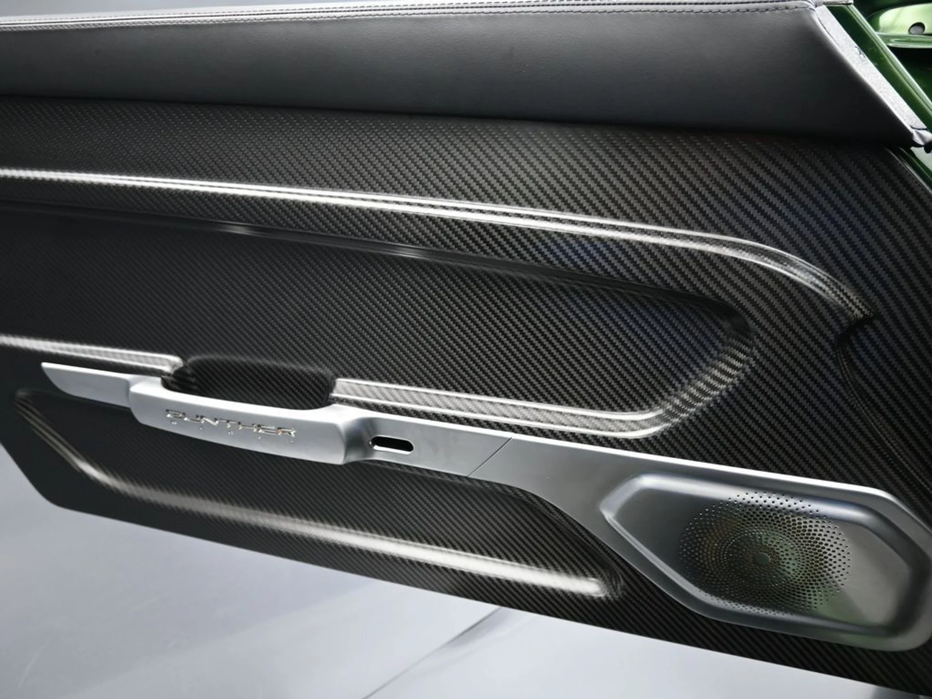 mph022_630018073_e5c7746300825e11e1a0e1518a8247d5_3dad2fb845