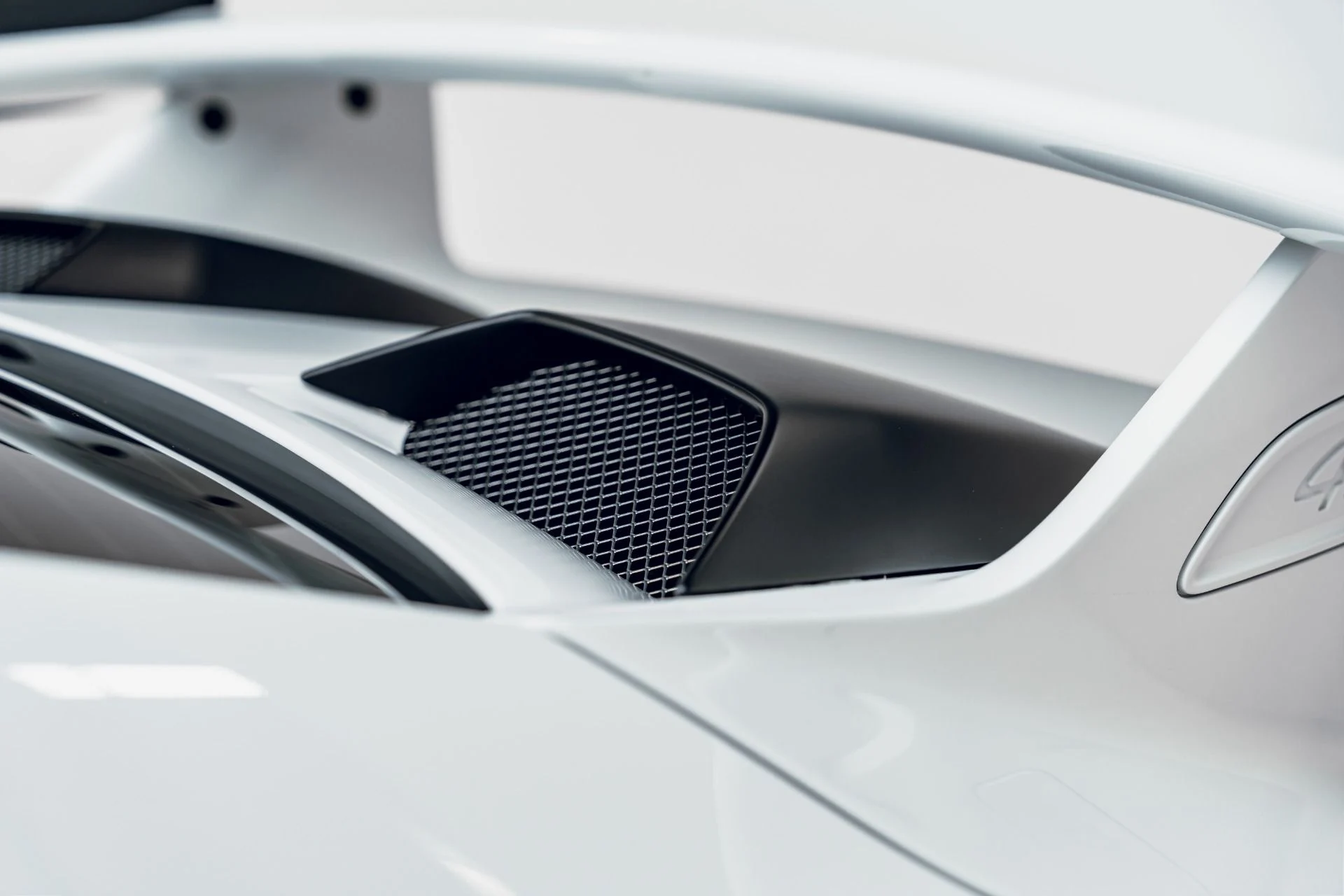 mph022_631430002_Used_2018_Porsche_911_GT_3_1781890401_8731615529