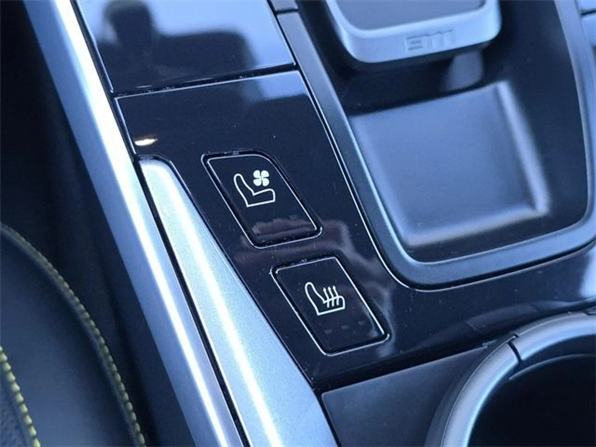 mph022_633306339_Vtsydx_CK_3_Ud05_MZ_Wkmz_F_Gyl_XF_2o_d0098438eb