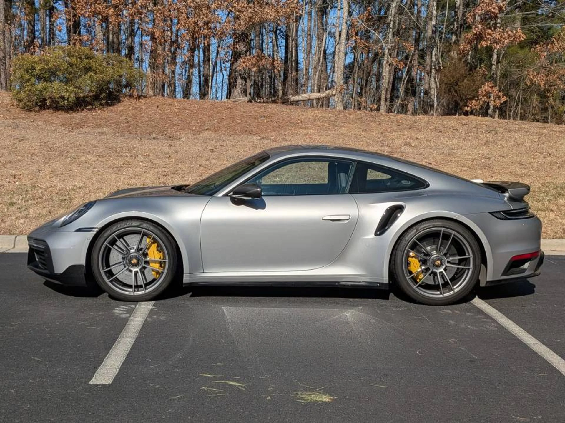 mph022_637006465_960_5b911a1c41